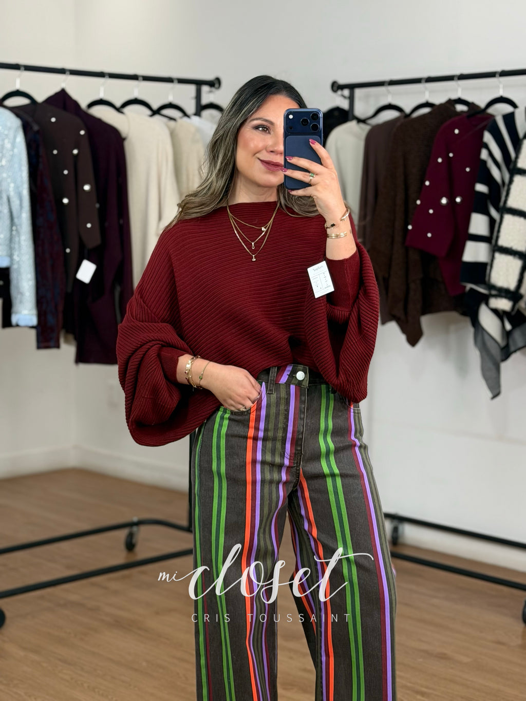 SWEATER MANGA MURCIÉLAGO CON TEXTURA DE LÍNEAS; SÚPER SUAVE