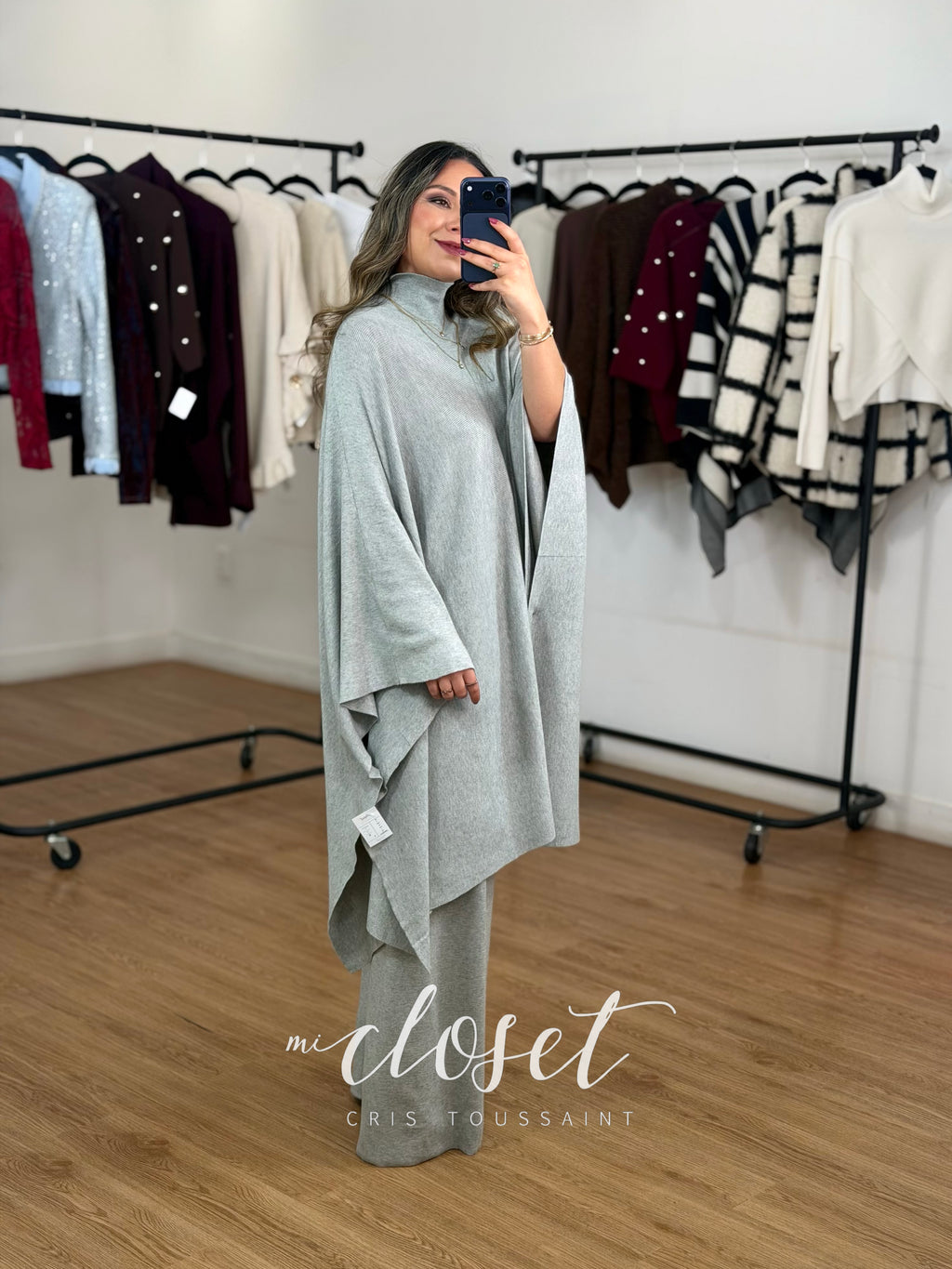 CONJUNTO DE PANTS Y SWEATER TIPO CAPA SÚPER AMPLIO, MANGA MURCIÉLAGO
