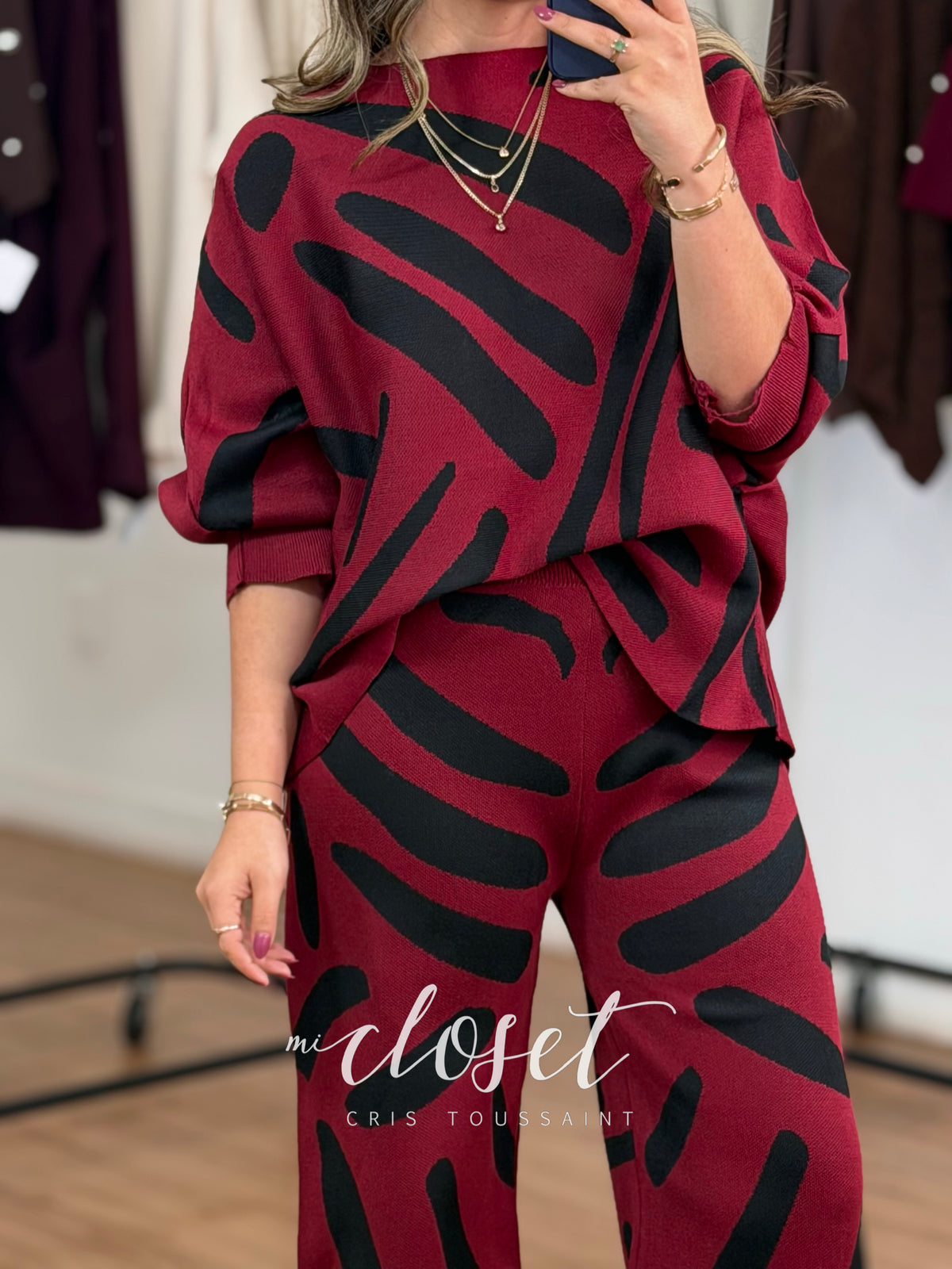 CONJUNTO SEMI GRUESO DE BLUSA OVERSIZED MANGA MURCIÉLAGO 3/4 Y PANTS CORTE WIDE LEG