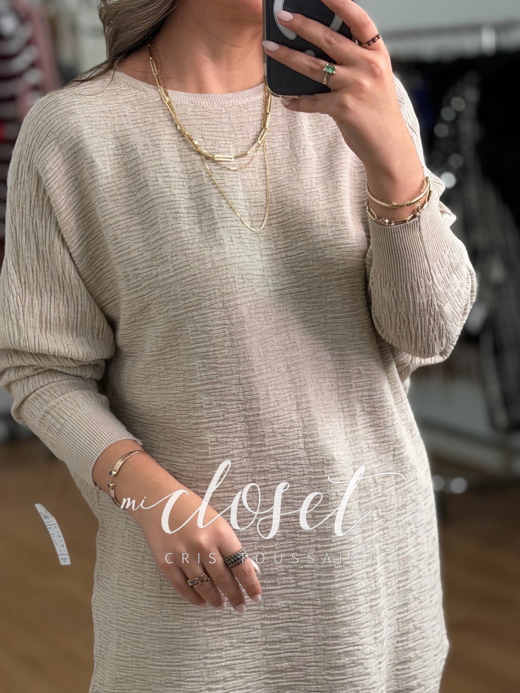 SWEATER LARGO OVERSIZED CON MANGA MURCIÉLAGO TEXTURA