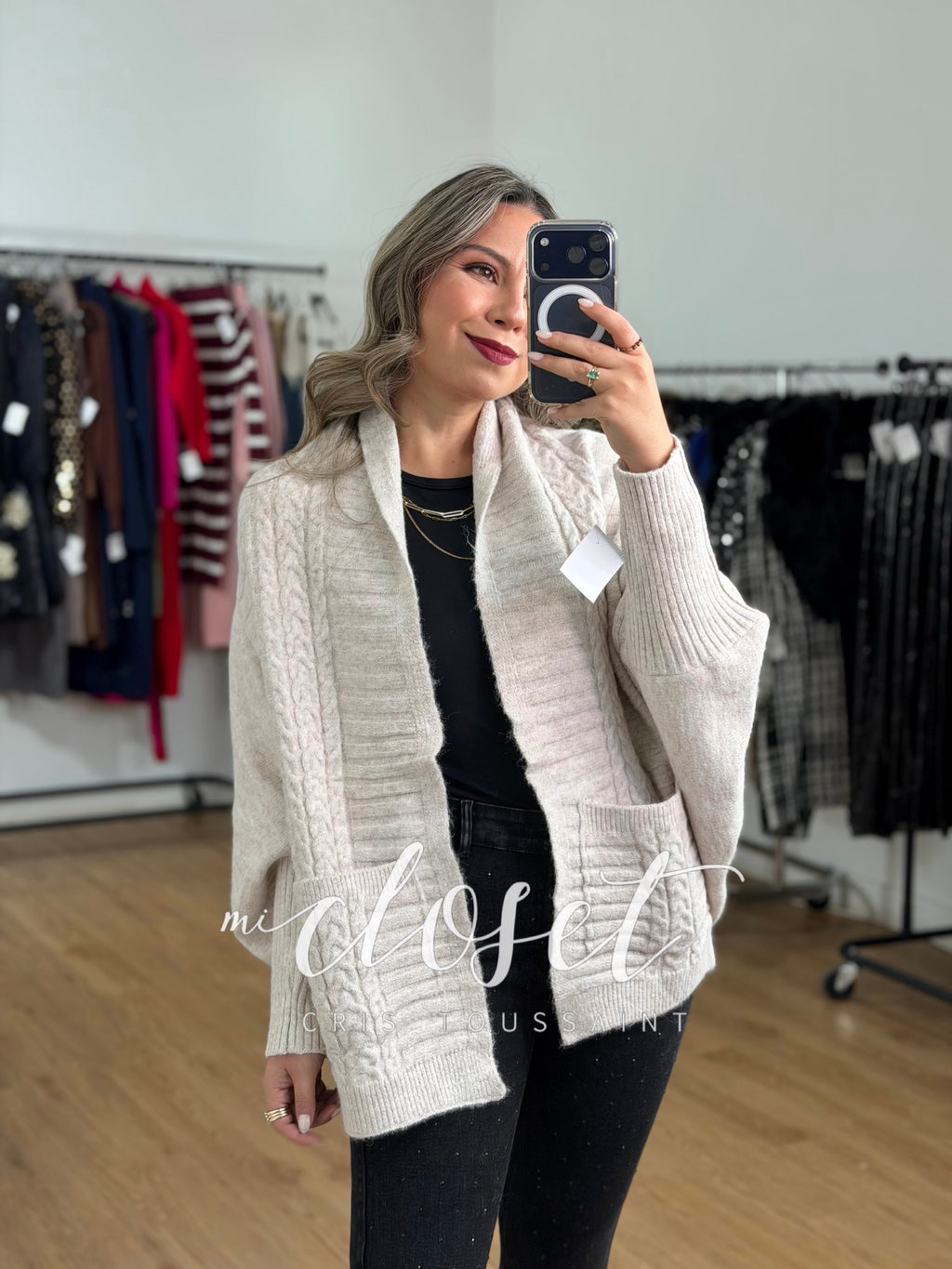 SWEATER TIPO CAPA SEMI GRUESO, SÚPER SUAVE