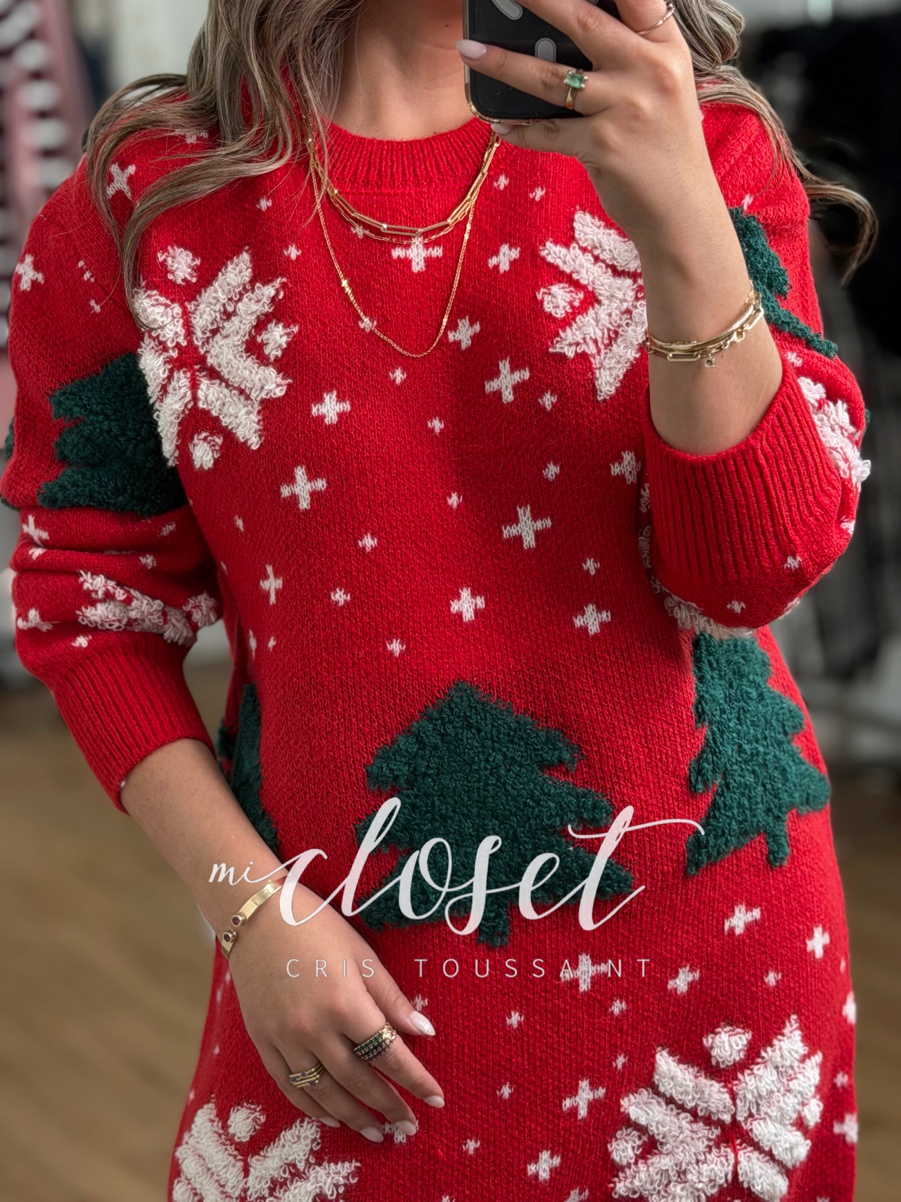 SWEATER NAVIDEÑO LARGO CON PINOS Y COPOS DE NIEVE TEXTURIZADOS