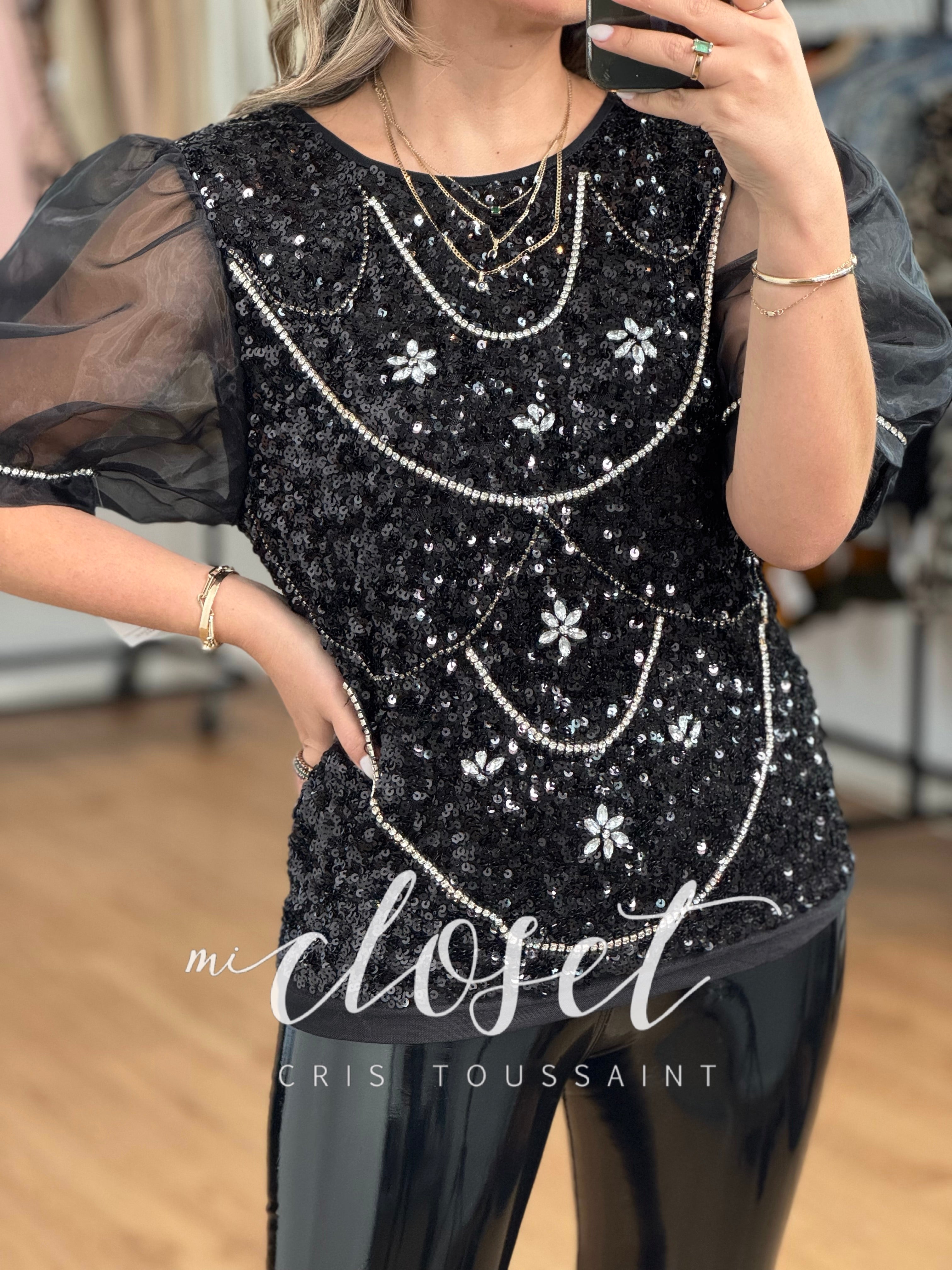 BLUSA TIPO BUFANTE LLENA DE LENTEJUELA Y PIEDRAS