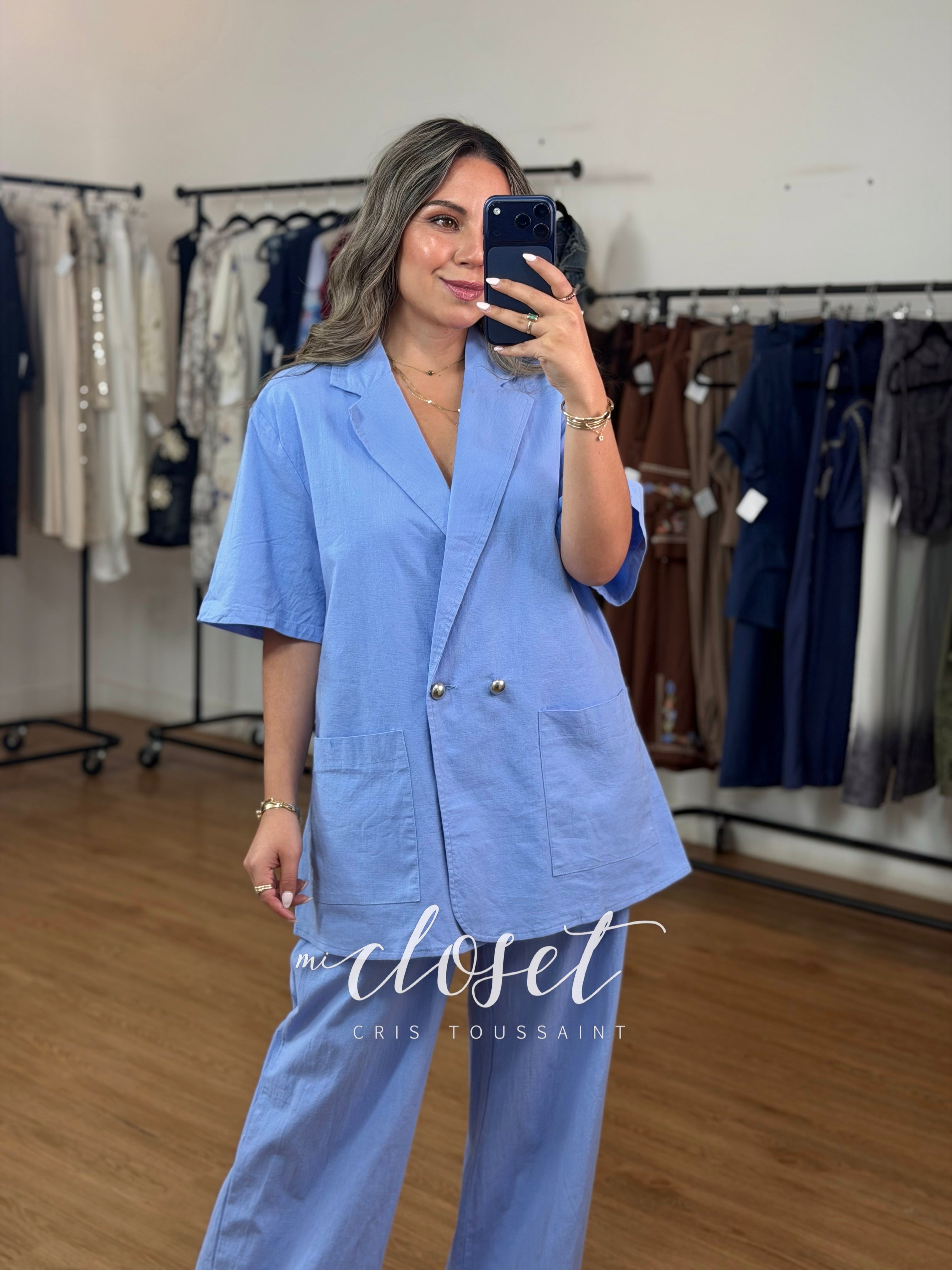 CONJUNTO LIGERO TIPO LINO, CON BLAZER OVERSIZED MANGA CORTA Y PANTALÓN