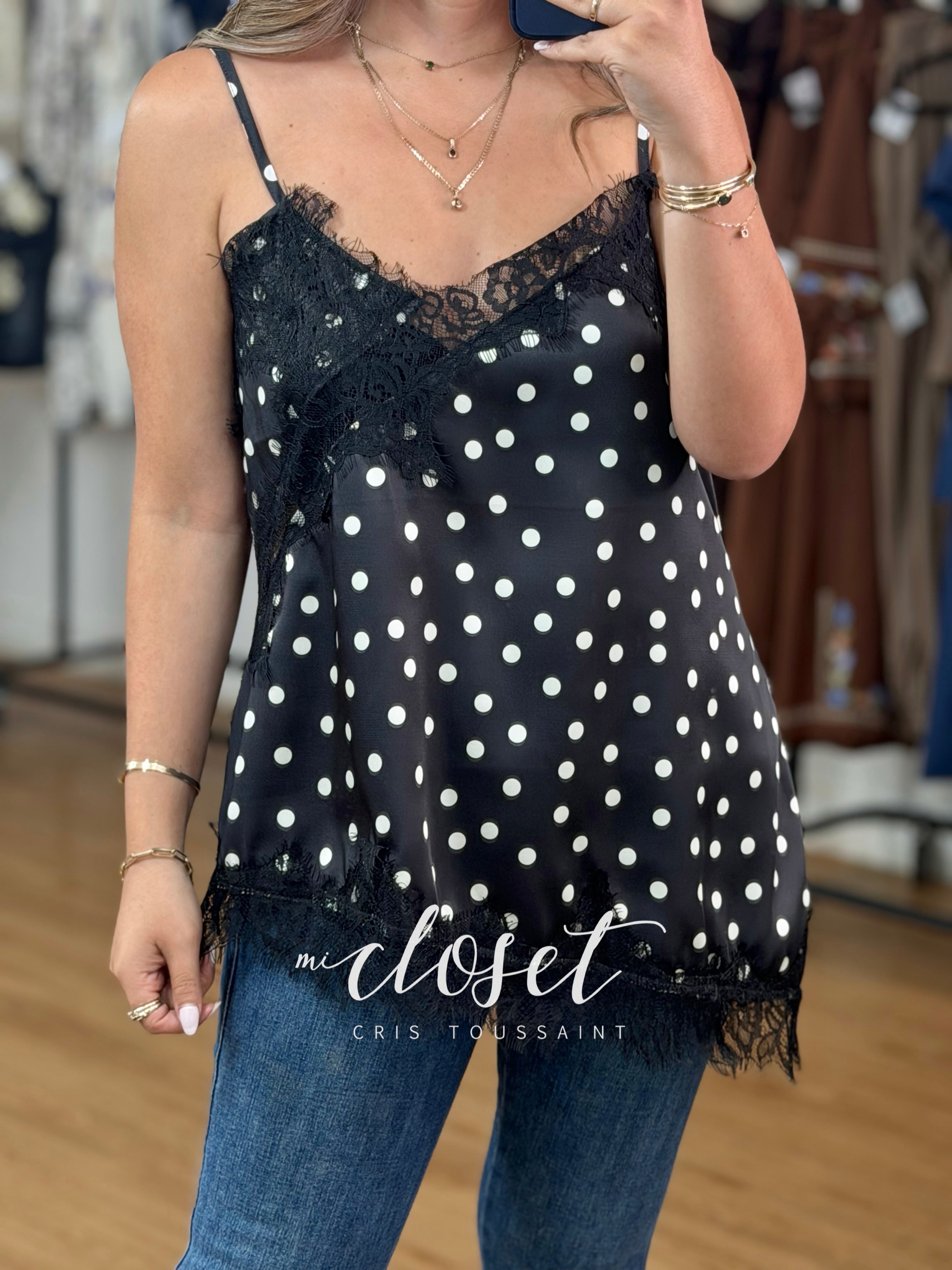 BLUSA DE TIRANTES SATINADA, CON DETALLES BORDADOS Y ENCAJE