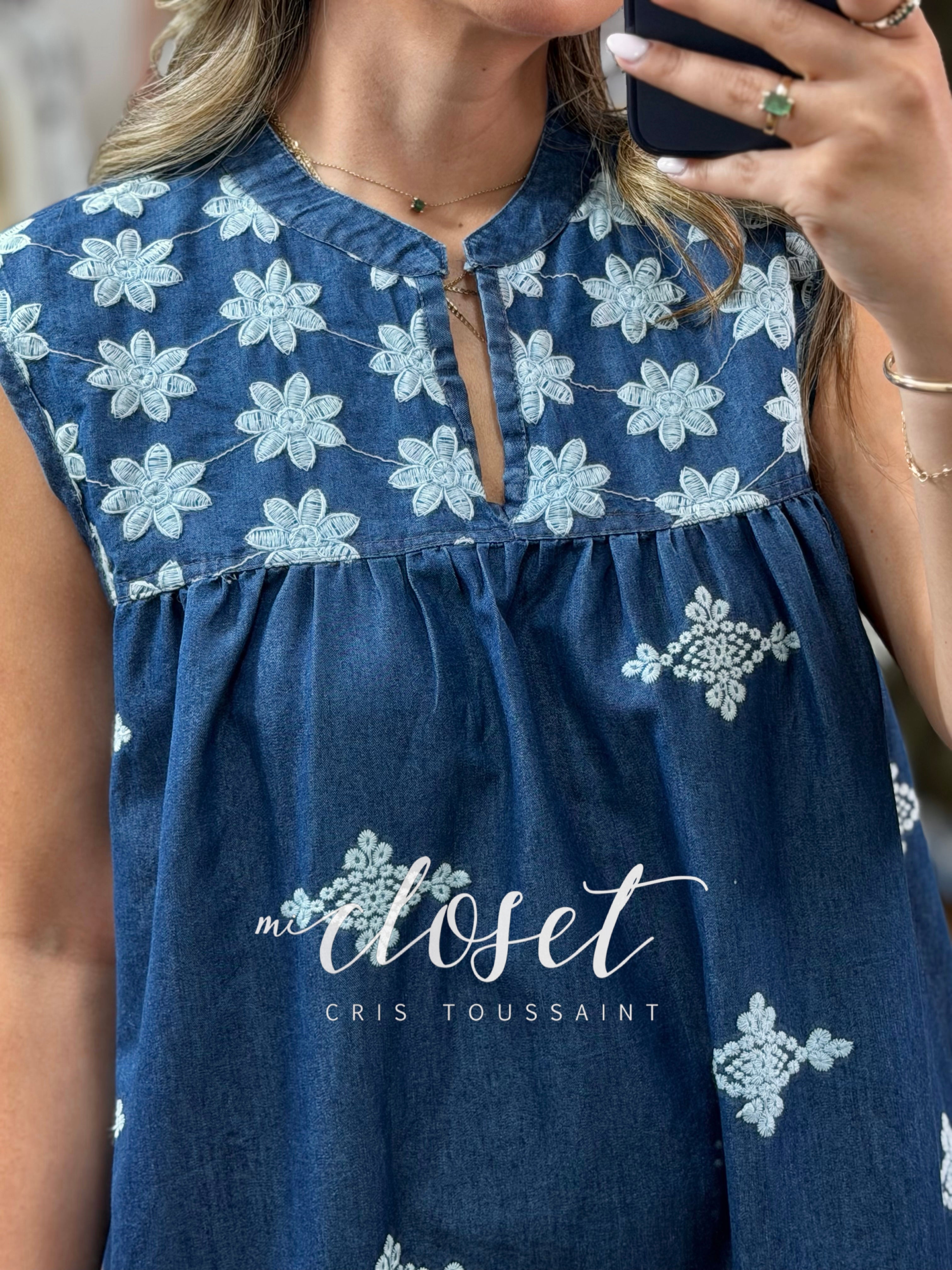 VESTIDO LIGERO TELA MEZCLILLA CON ESTAMPADO TEXTURIZADO