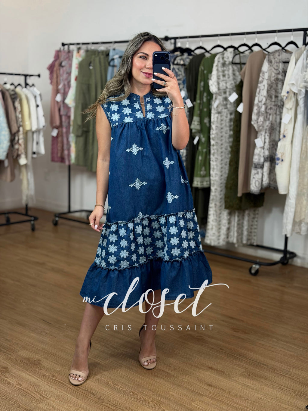 VESTIDO LIGERO TELA MEZCLILLA CON ESTAMPADO TEXTURIZADO