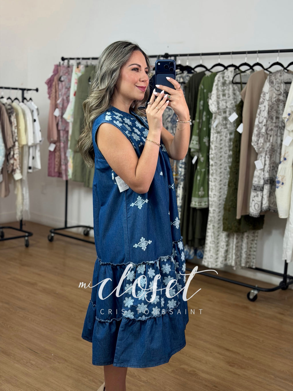 VESTIDO LIGERO TELA MEZCLILLA CON ESTAMPADO TEXTURIZADO