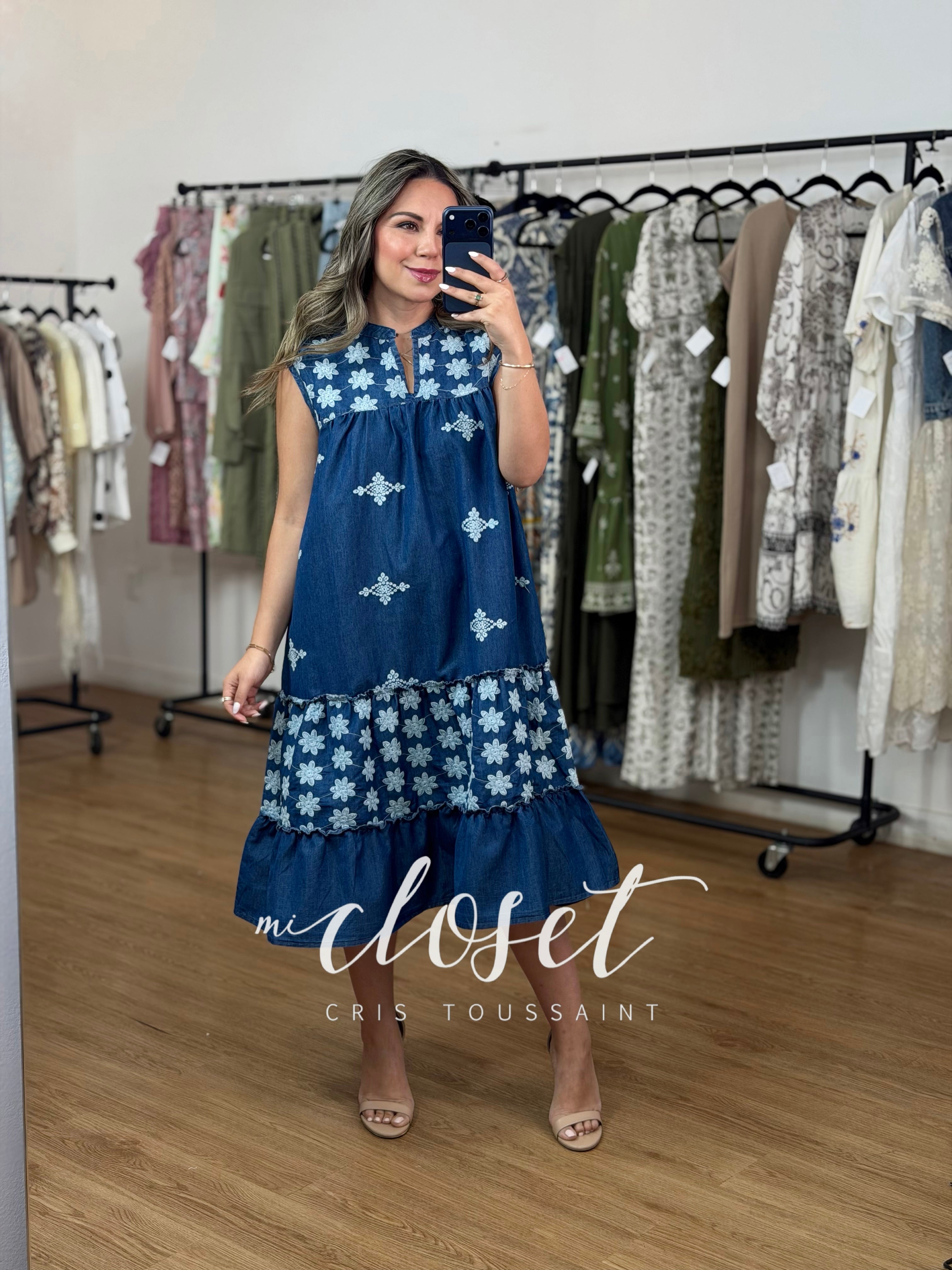 VESTIDO LIGERO TELA MEZCLILLA CON ESTAMPADO TEXTURIZADO