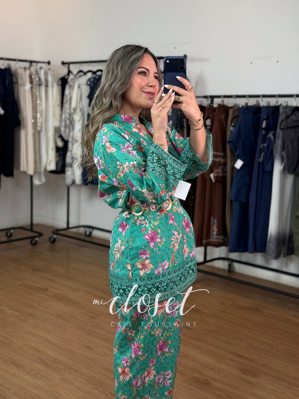 CONJUNTO CALADO DE PANTALÓN CORTO Y BLUSA MANGA 3/4