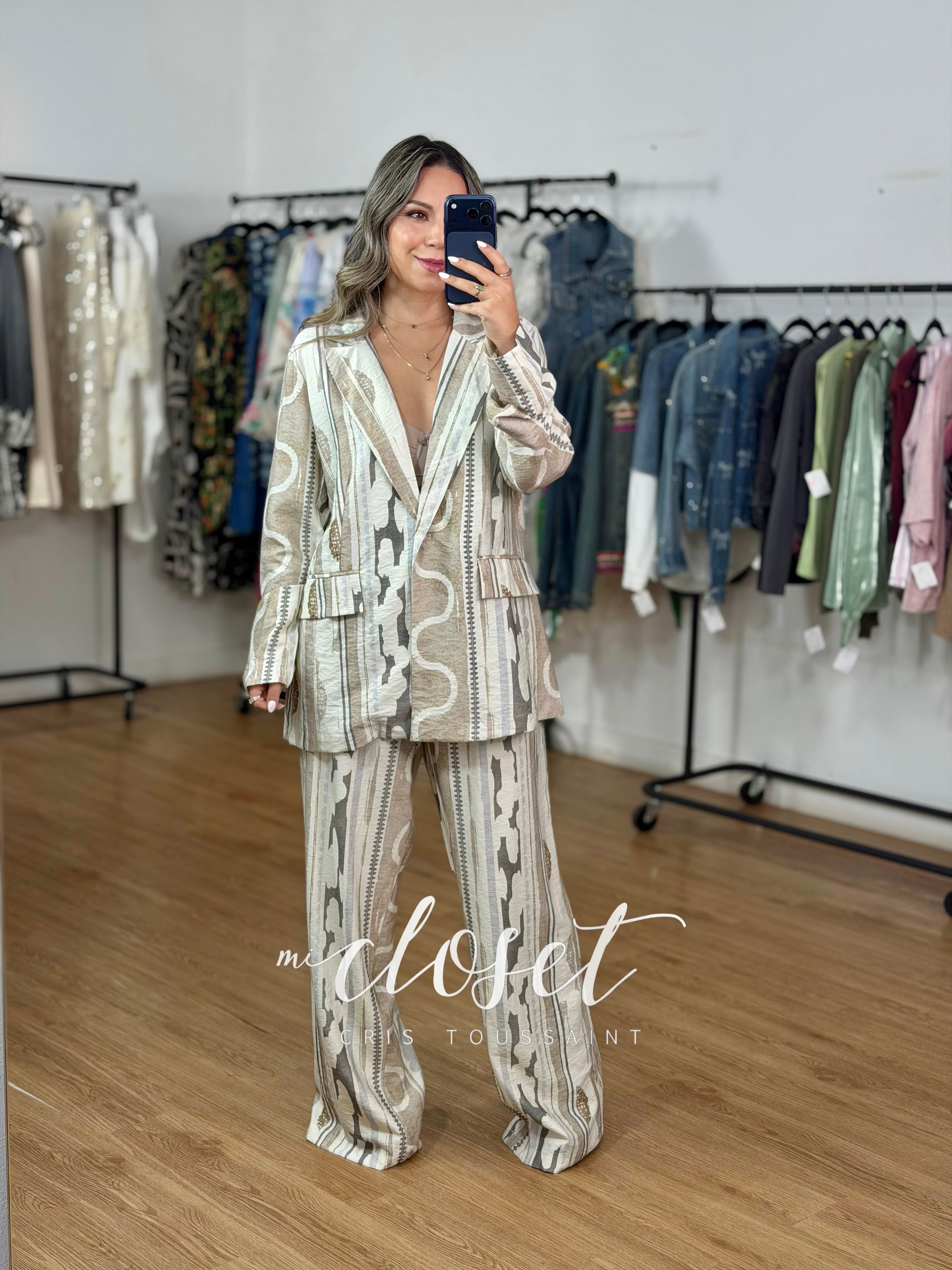 CONJUNTO LIGERO TIPO LINO PANTALÓN Y TIPO BLAZER