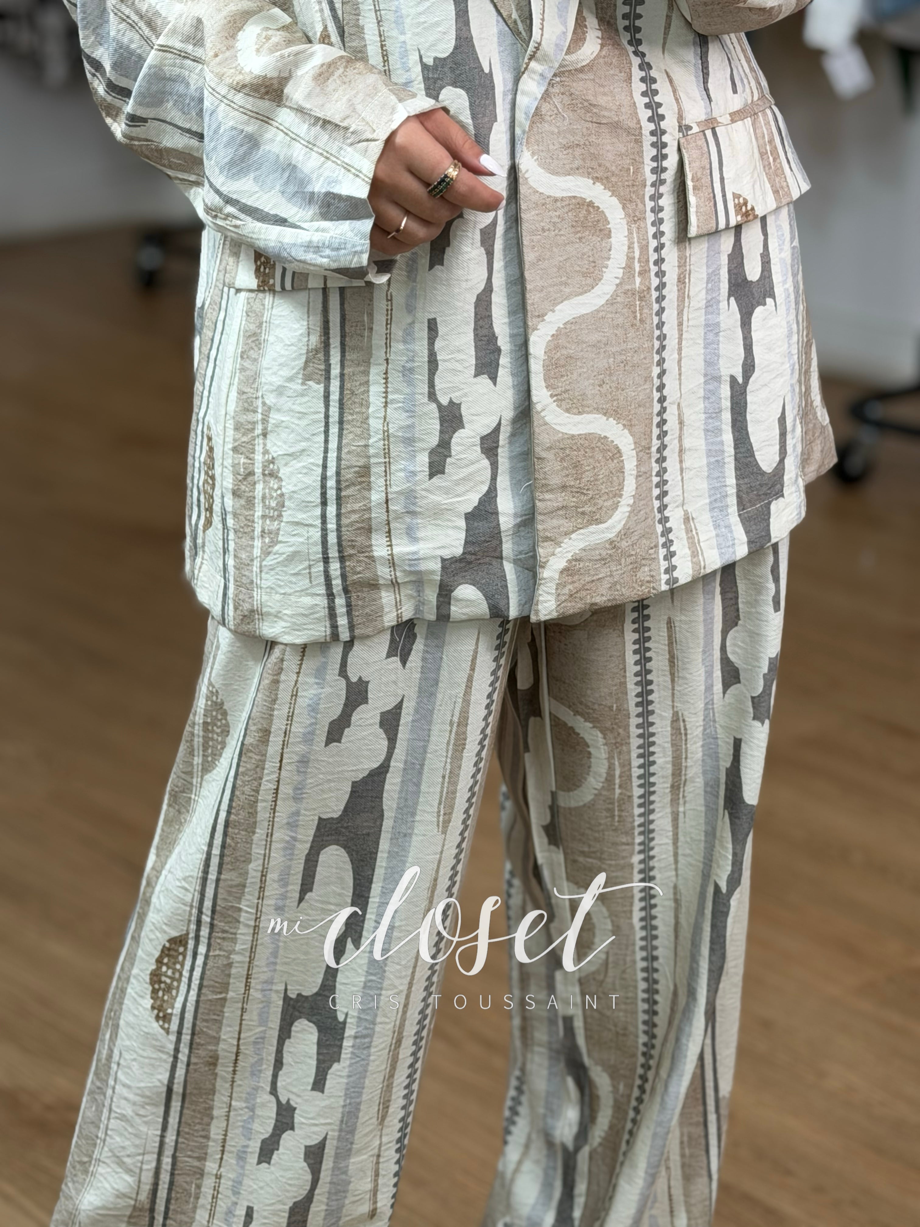 CONJUNTO LIGERO TIPO LINO PANTALÓN Y TIPO BLAZER