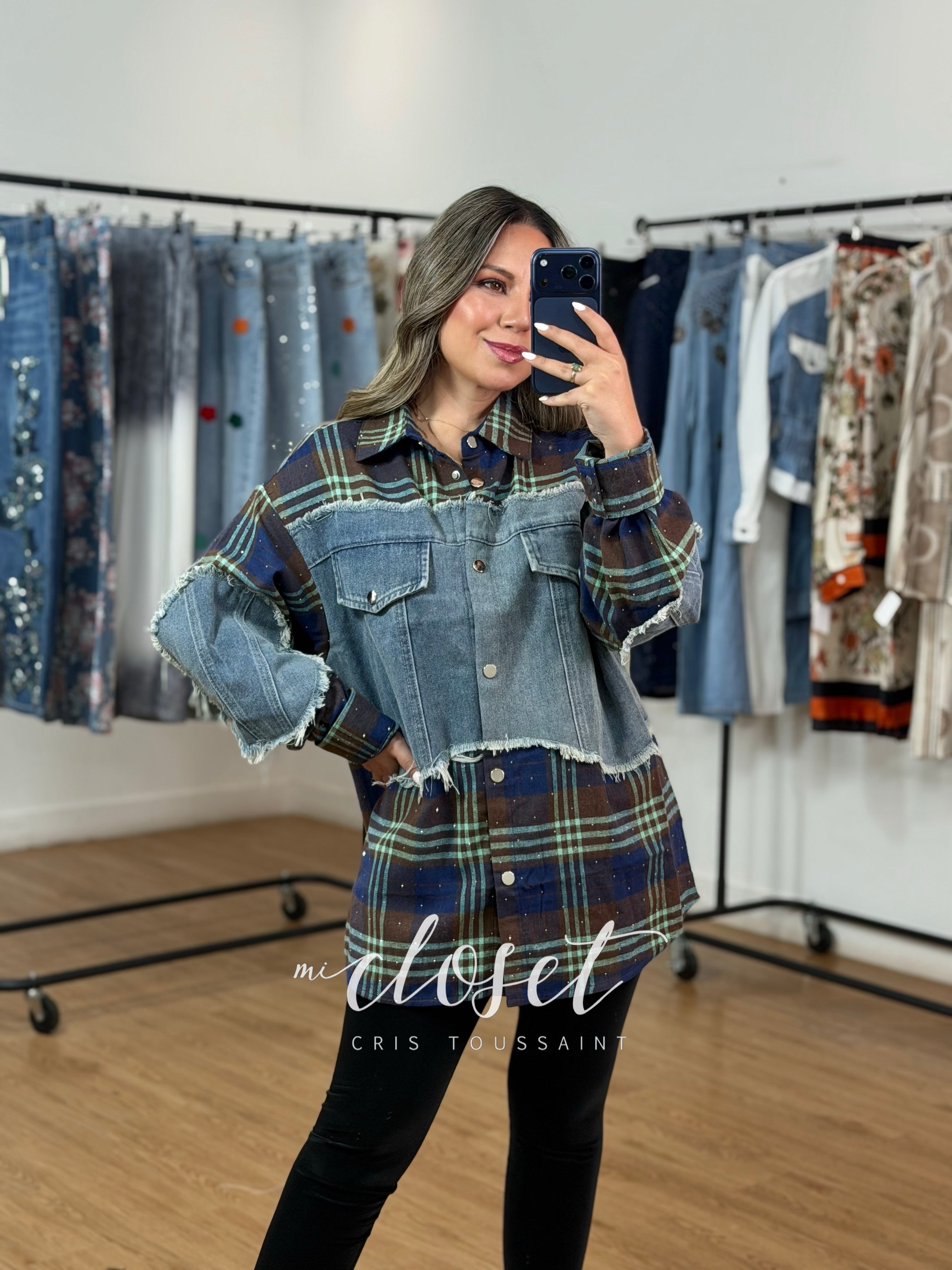 CAMISOLA DOBLE TEXTURA CON DESTELLOS DE BRILLOS