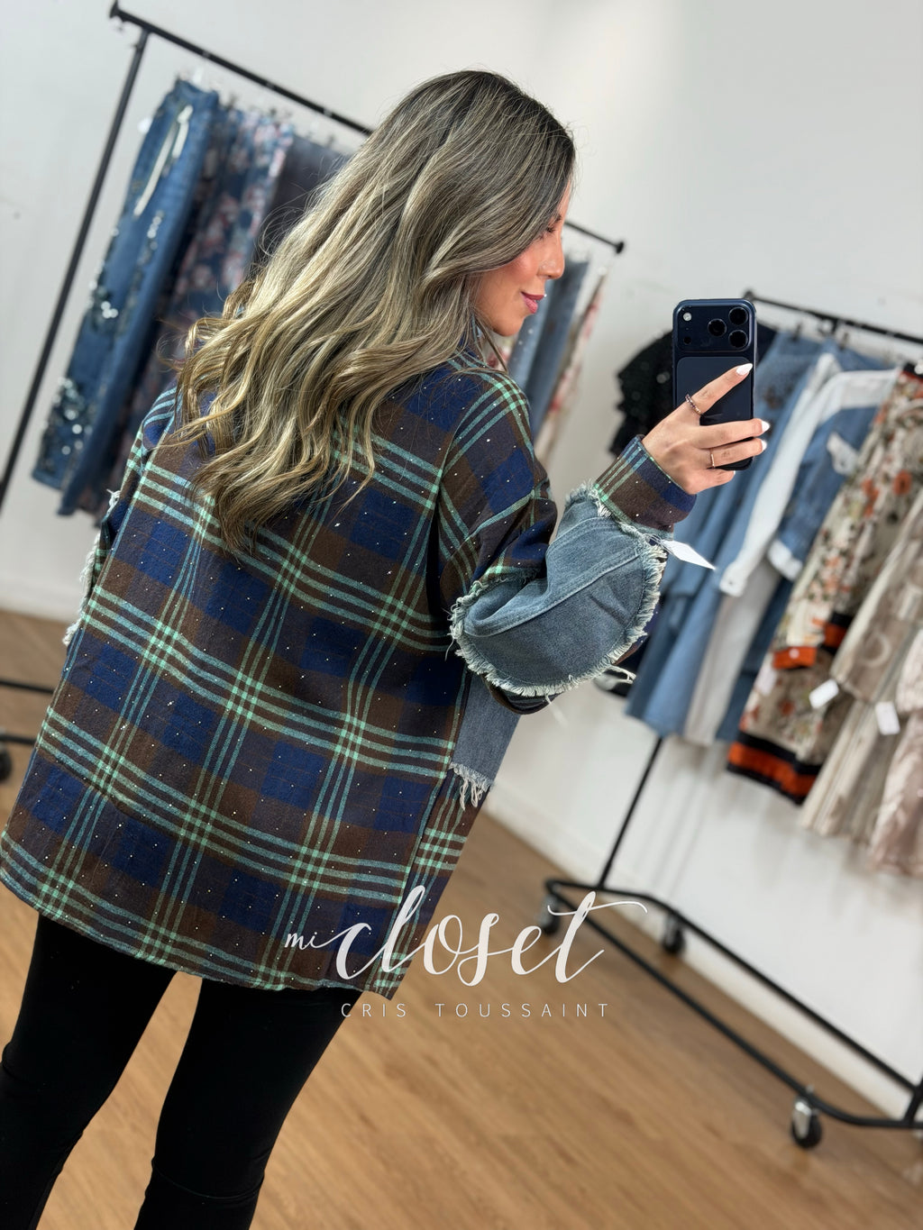 CAMISOLA DOBLE TEXTURA CON DESTELLOS DE BRILLOS