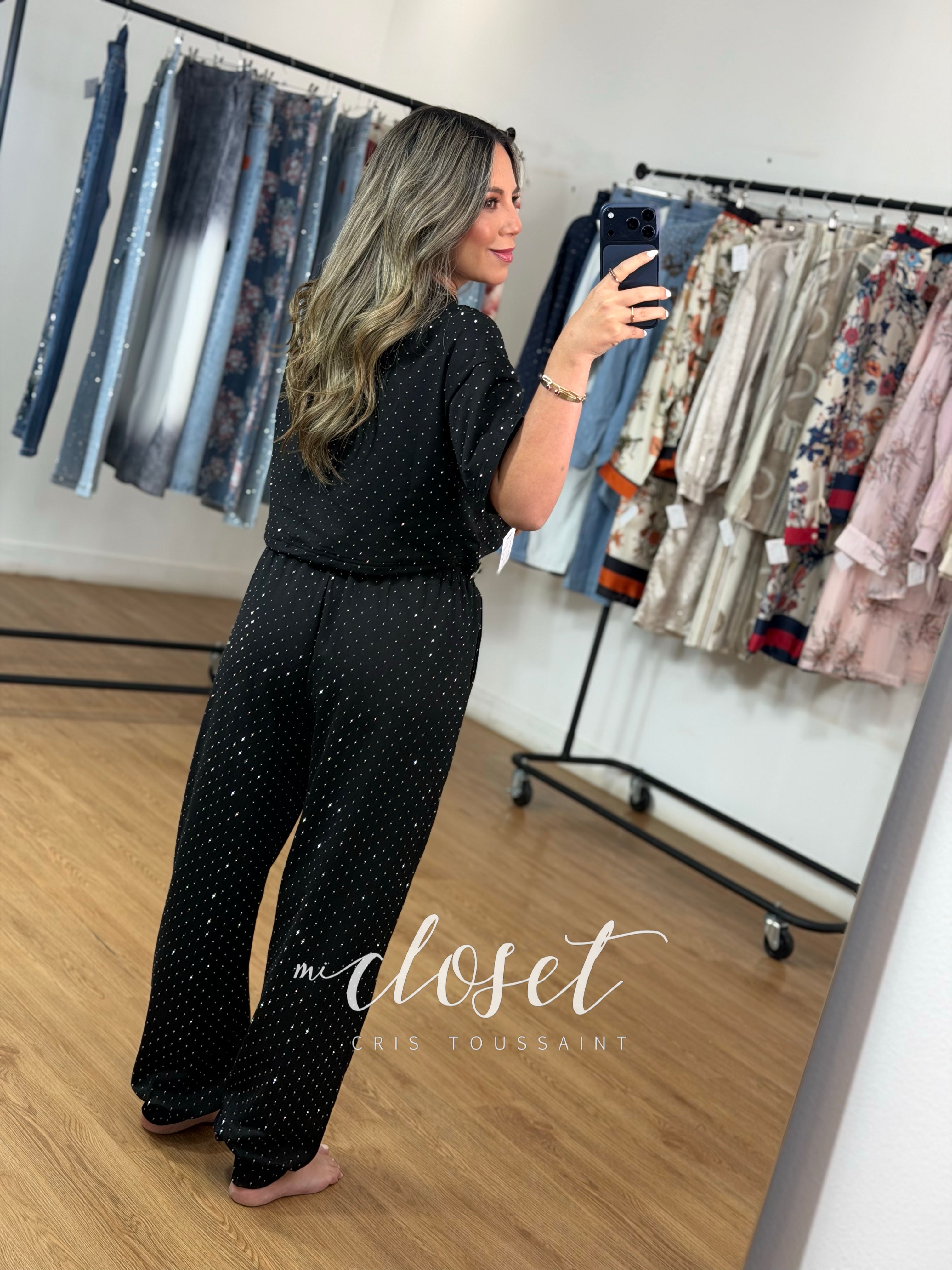 CONJUNTO LIGERO DE PANTS Y TEESHIRT CORTA AJUSTABLE DE LA CINTURA