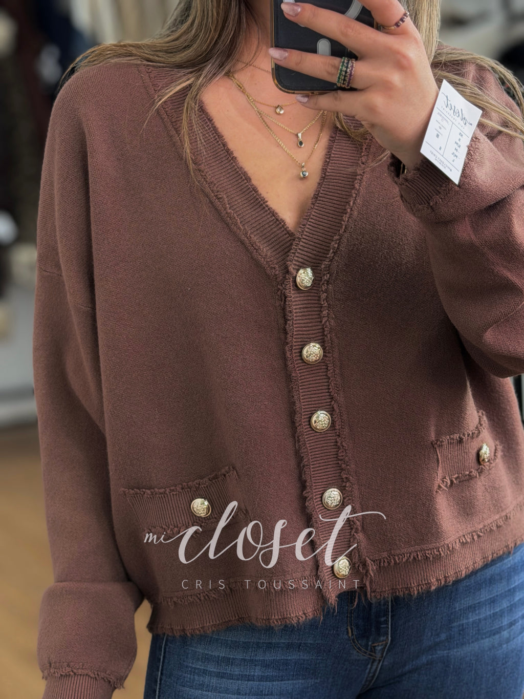 SWEATER SÚPER SUAVE CON DETALLE EN BORDES