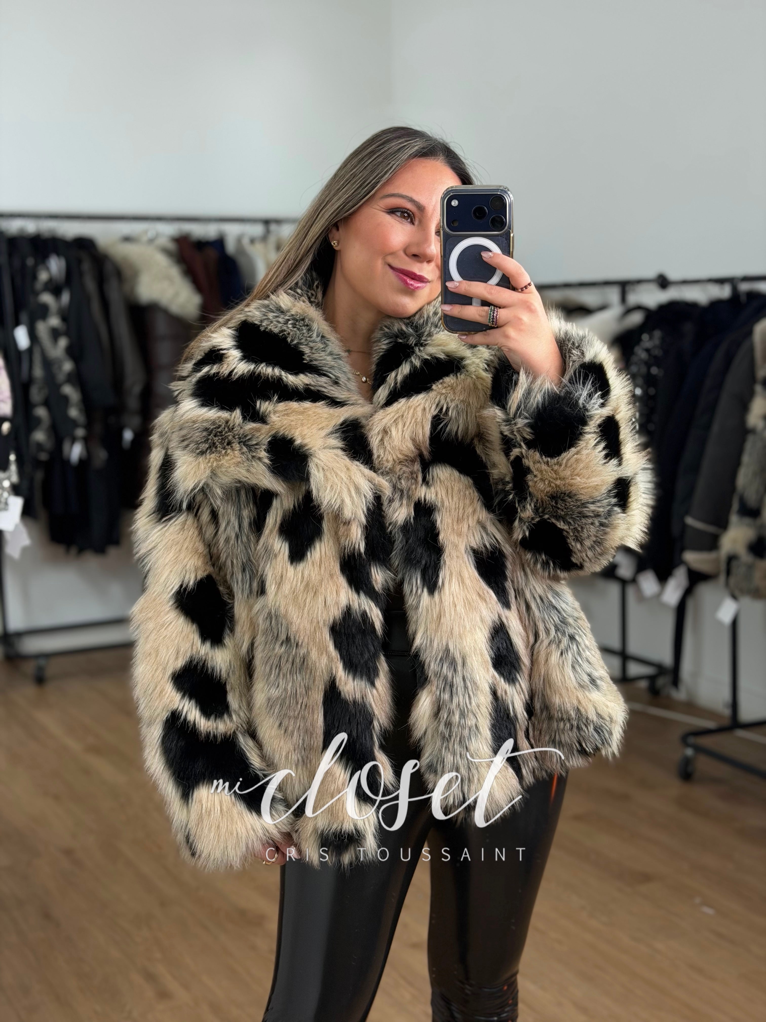 ABRIGO TIPO MINK (SINTÉTICO) DIFERENTES COLORES, EXCELENTE CALIDAD Y FORRO POR DENTRO