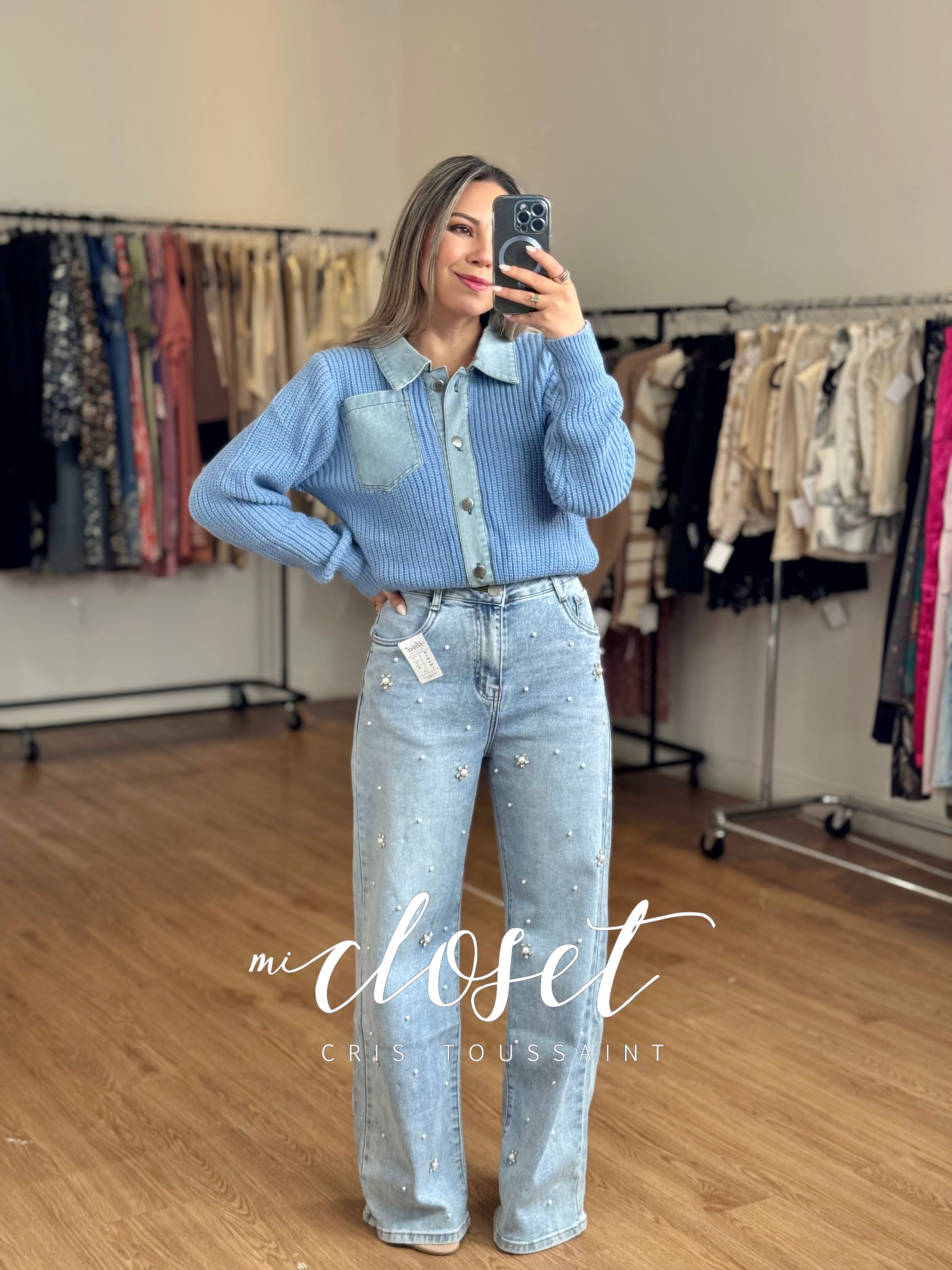 JEANS RECTOS STRETCH CON PERLAS Y BRILLOS EN EL FRENTE