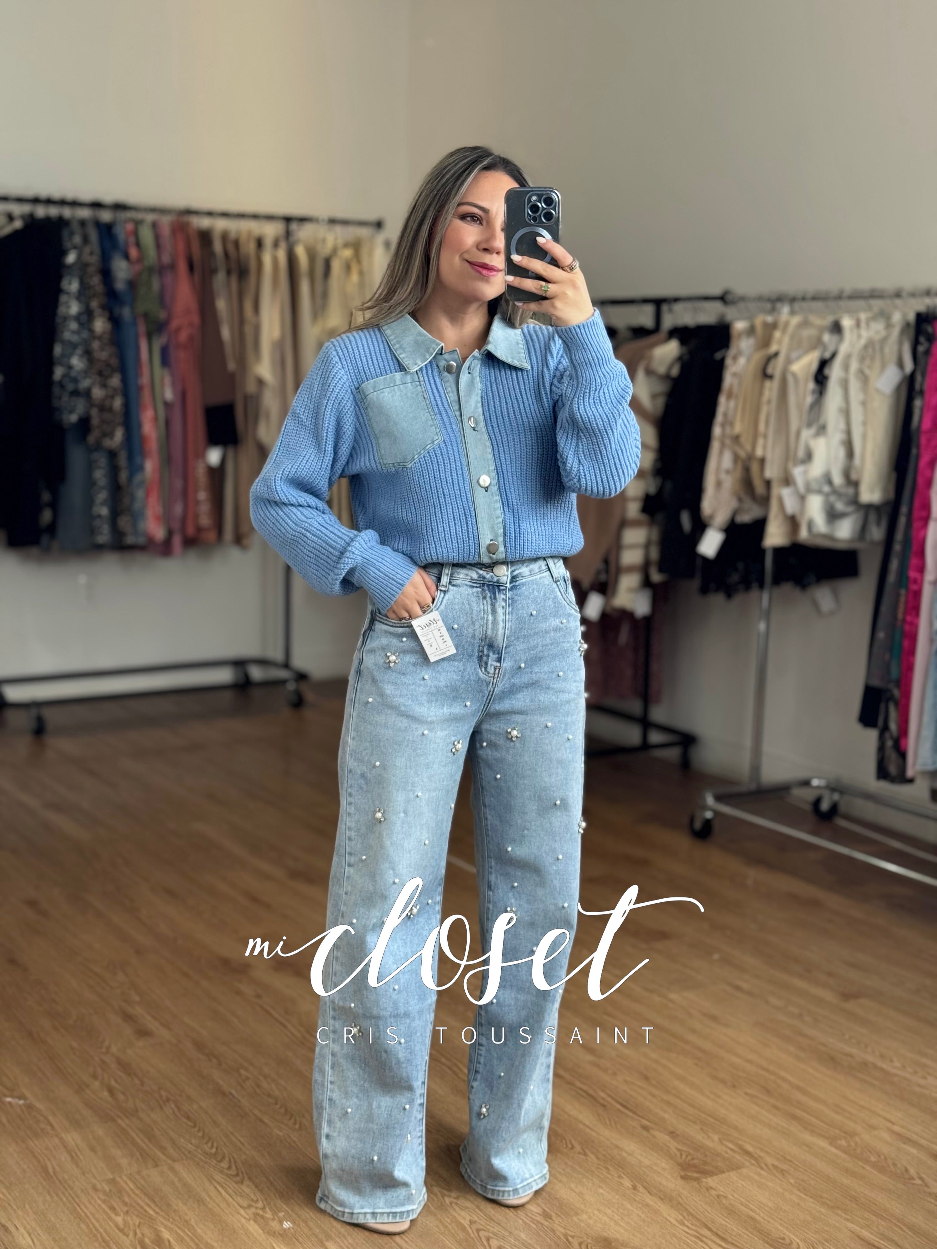 JEANS RECTOS STRETCH CON PERLAS Y BRILLOS EN EL FRENTE