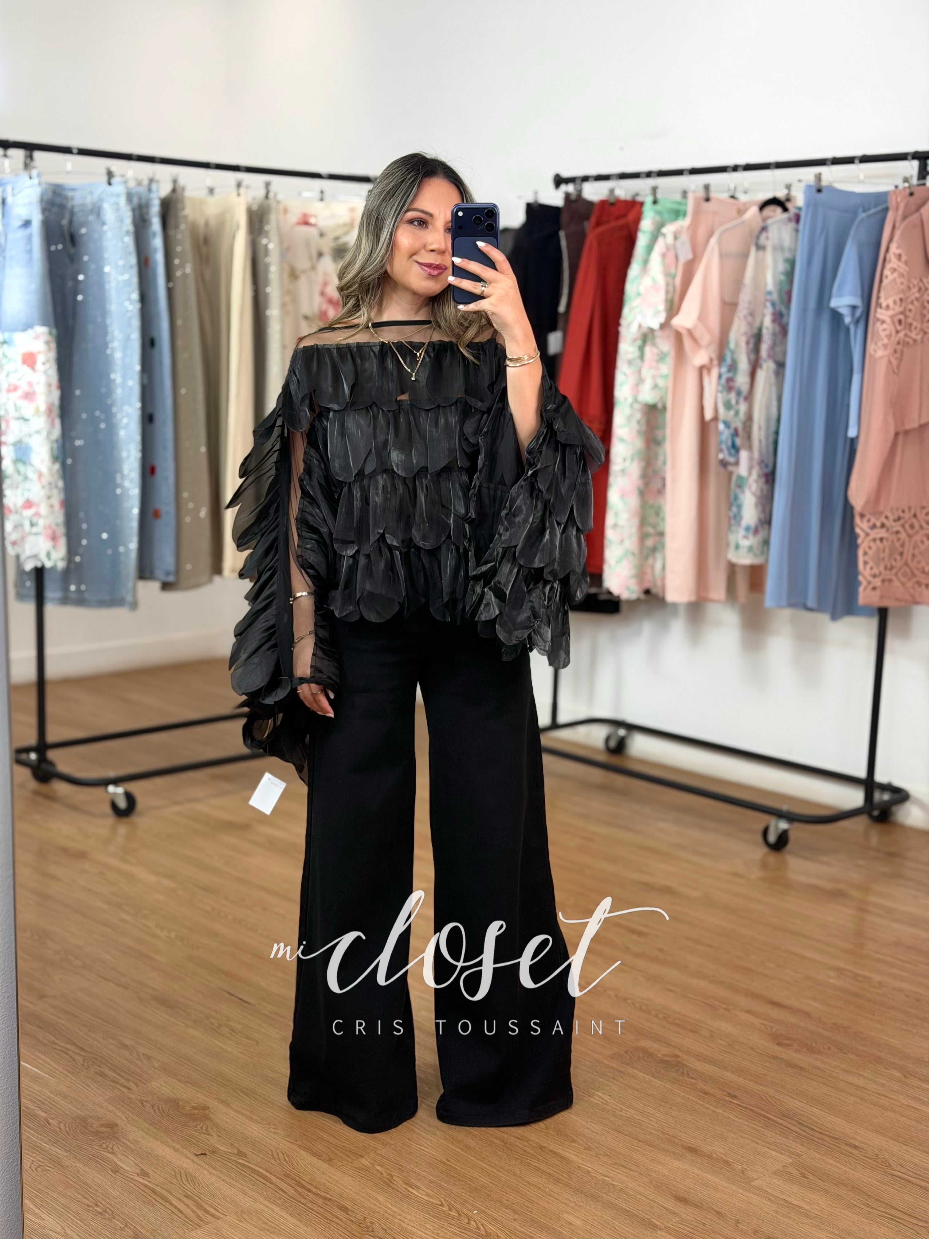 BLUSA DE TUL CON APLICACIONES SATINADAS Y MANGA TIPO MURCIÉLAGO