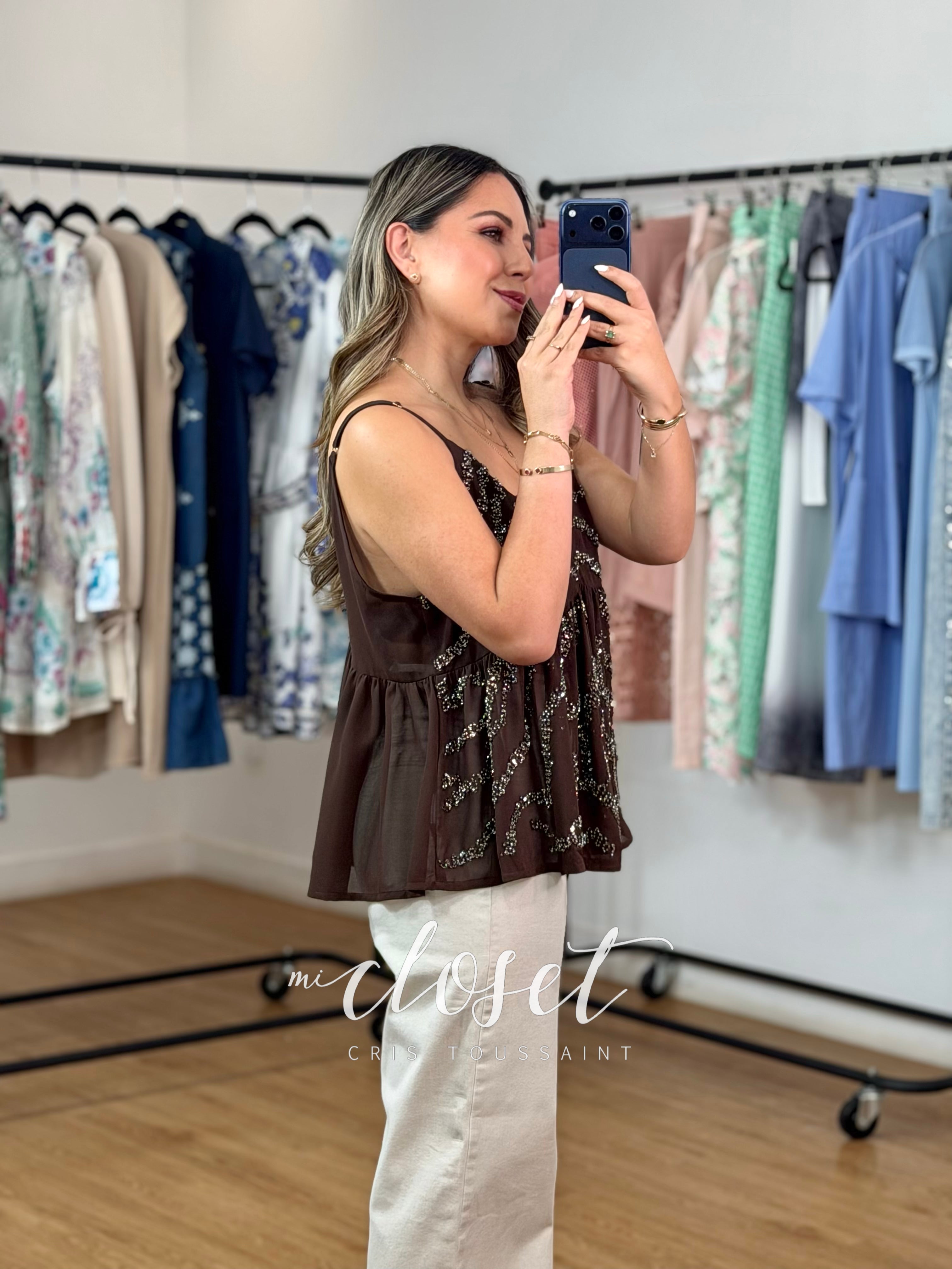 BLUSA DE TIRANTES SEMI TRANSPARENTE CON CHAQUIRA BORDADA