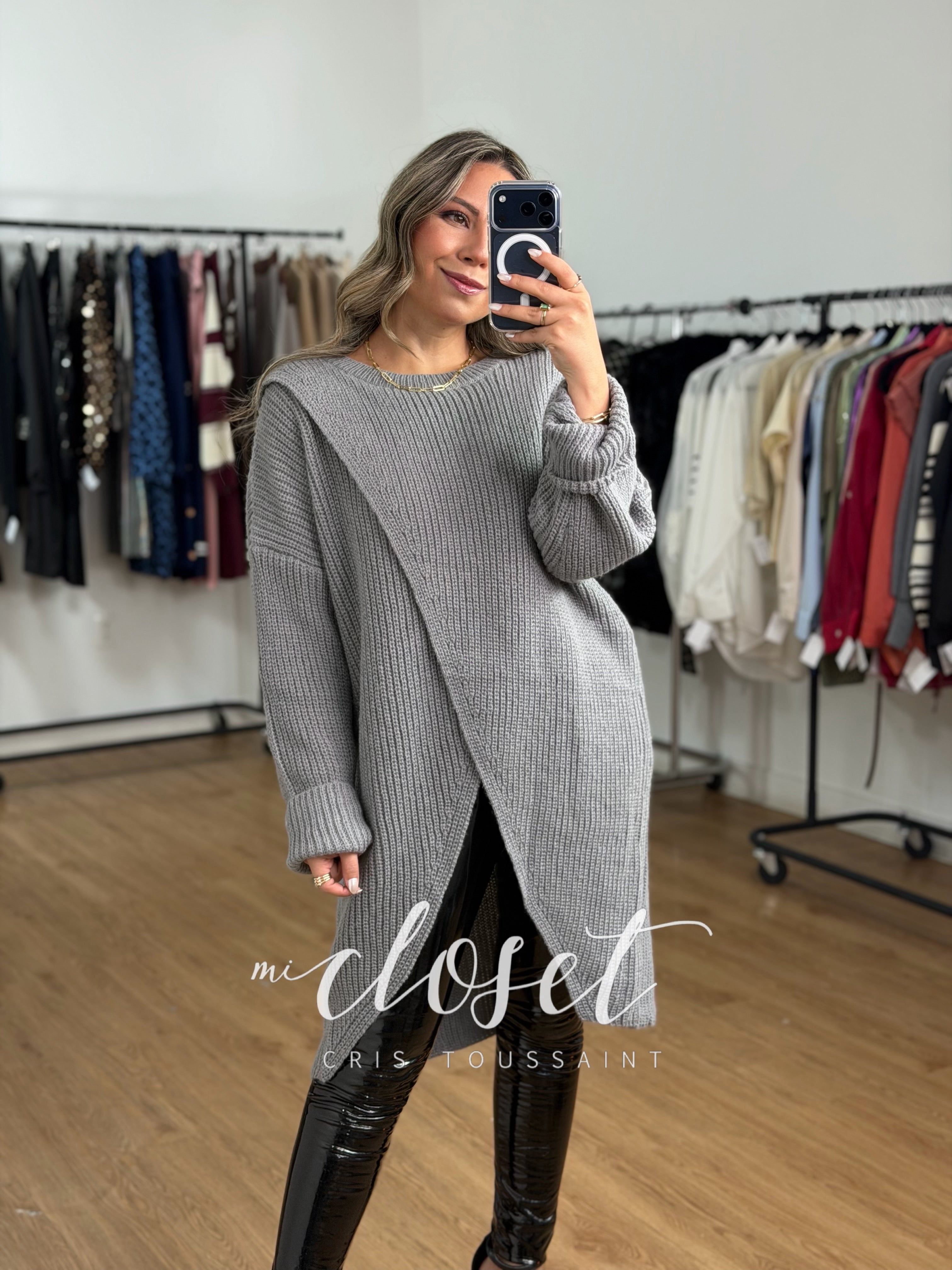 SWEATER TEJIDO TIPO CAPA LARGO CON ABERTURA EN FRENTE, SÚPER SUAVE