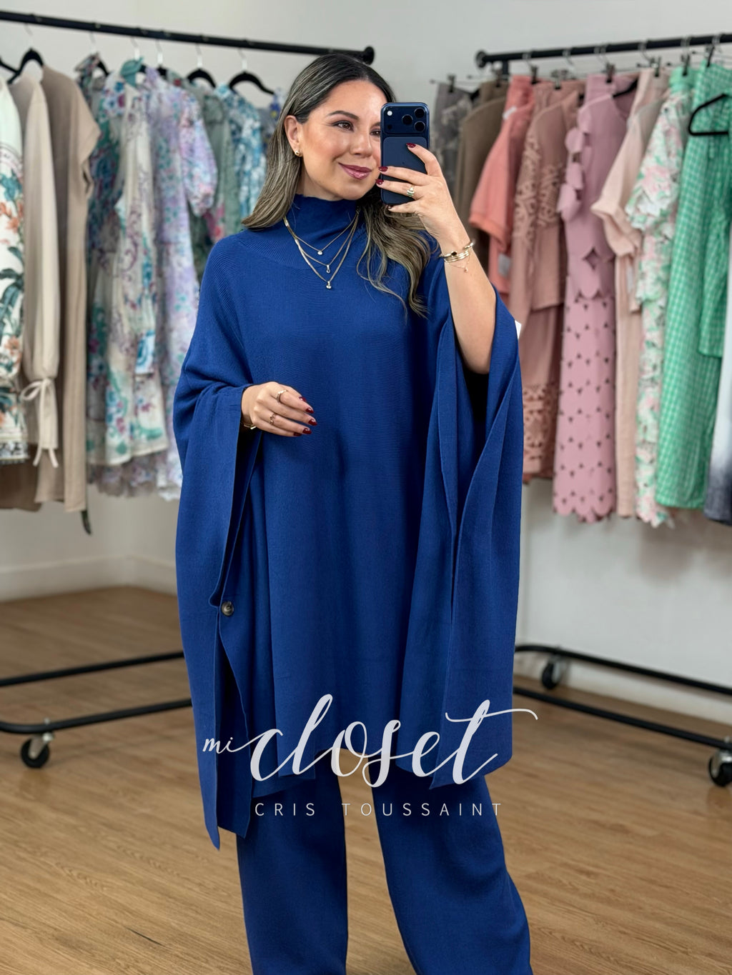 CONJUNTO DE PANTS Y SWEATER TIPO CAPA SÚPER AMPLIO, MANGA MURCIÉLAGO