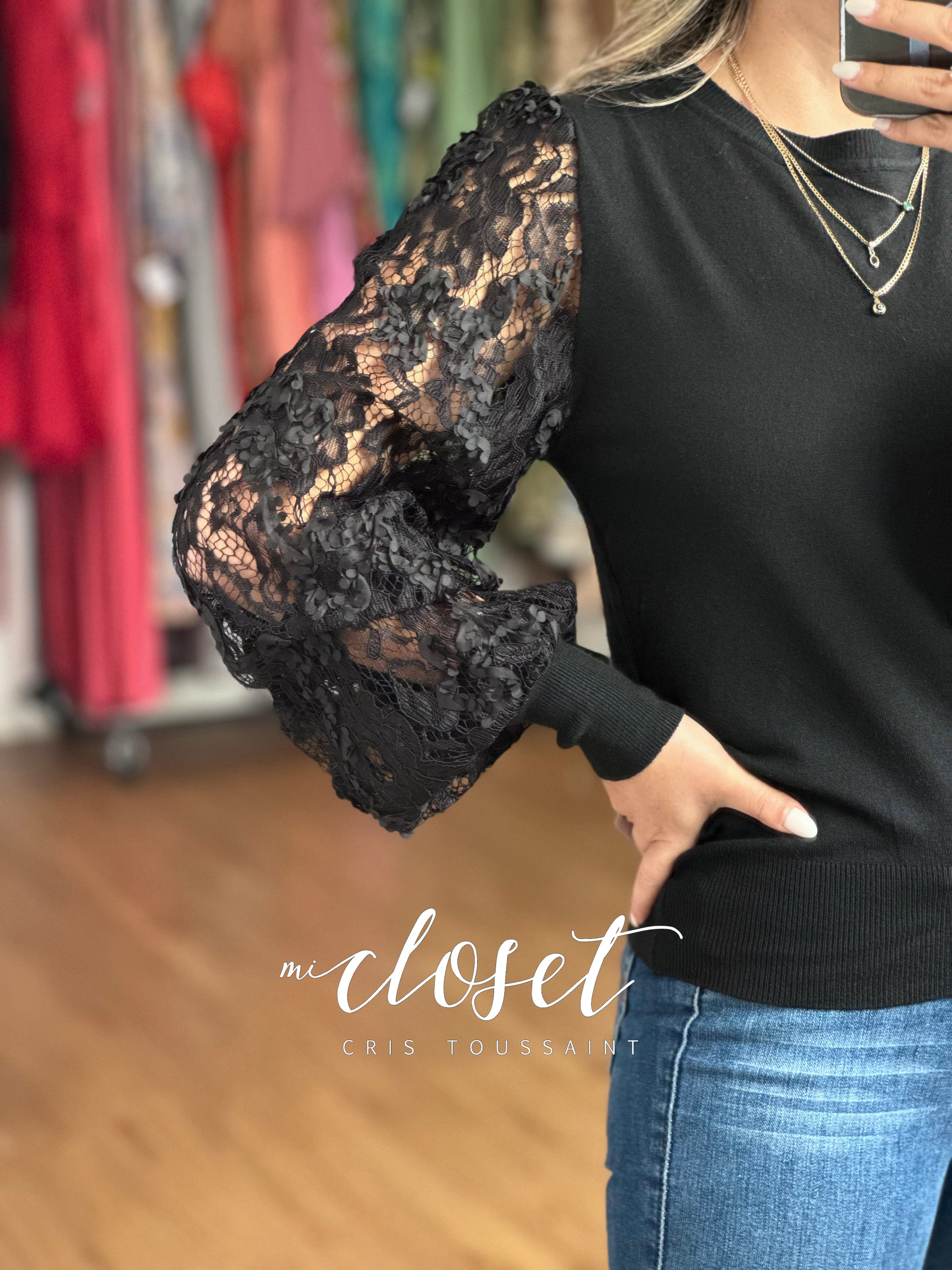 SWEATER CON MANGAS DE ENCAJE