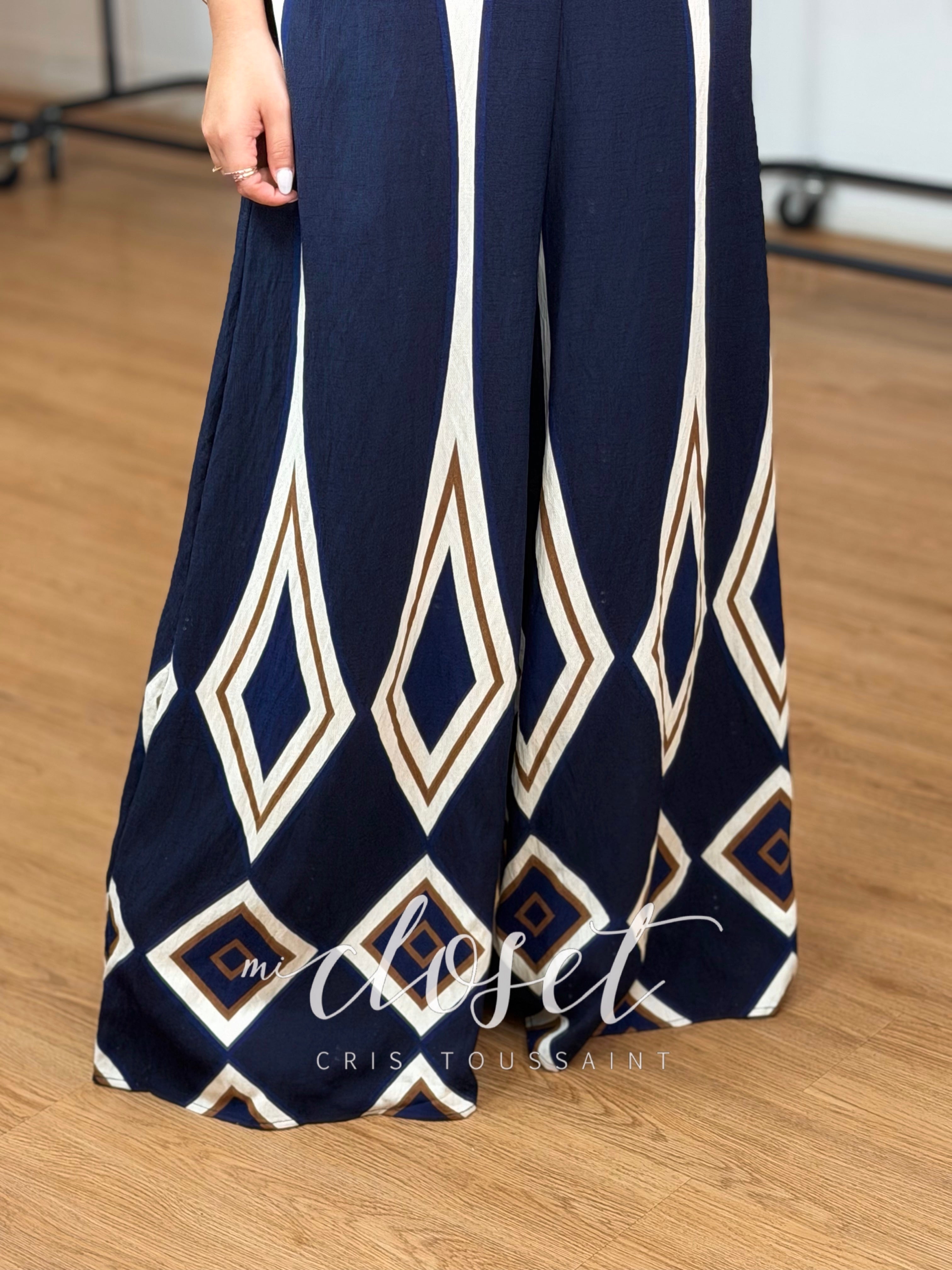 JUMPSUIT TIPO MONO CON TIRANTES AJUSTABLES