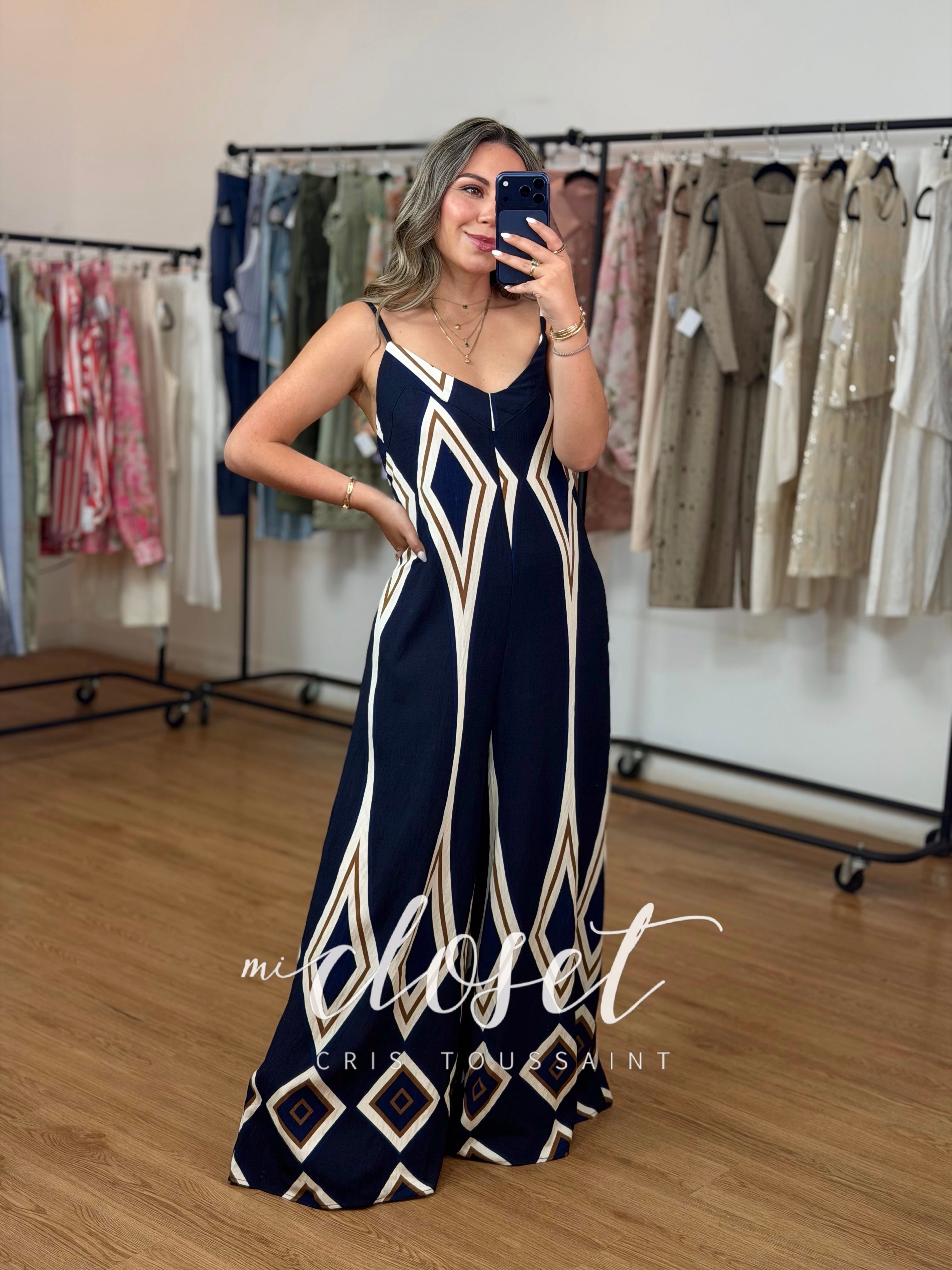 JUMPSUIT TIPO MONO CON TIRANTES AJUSTABLES
