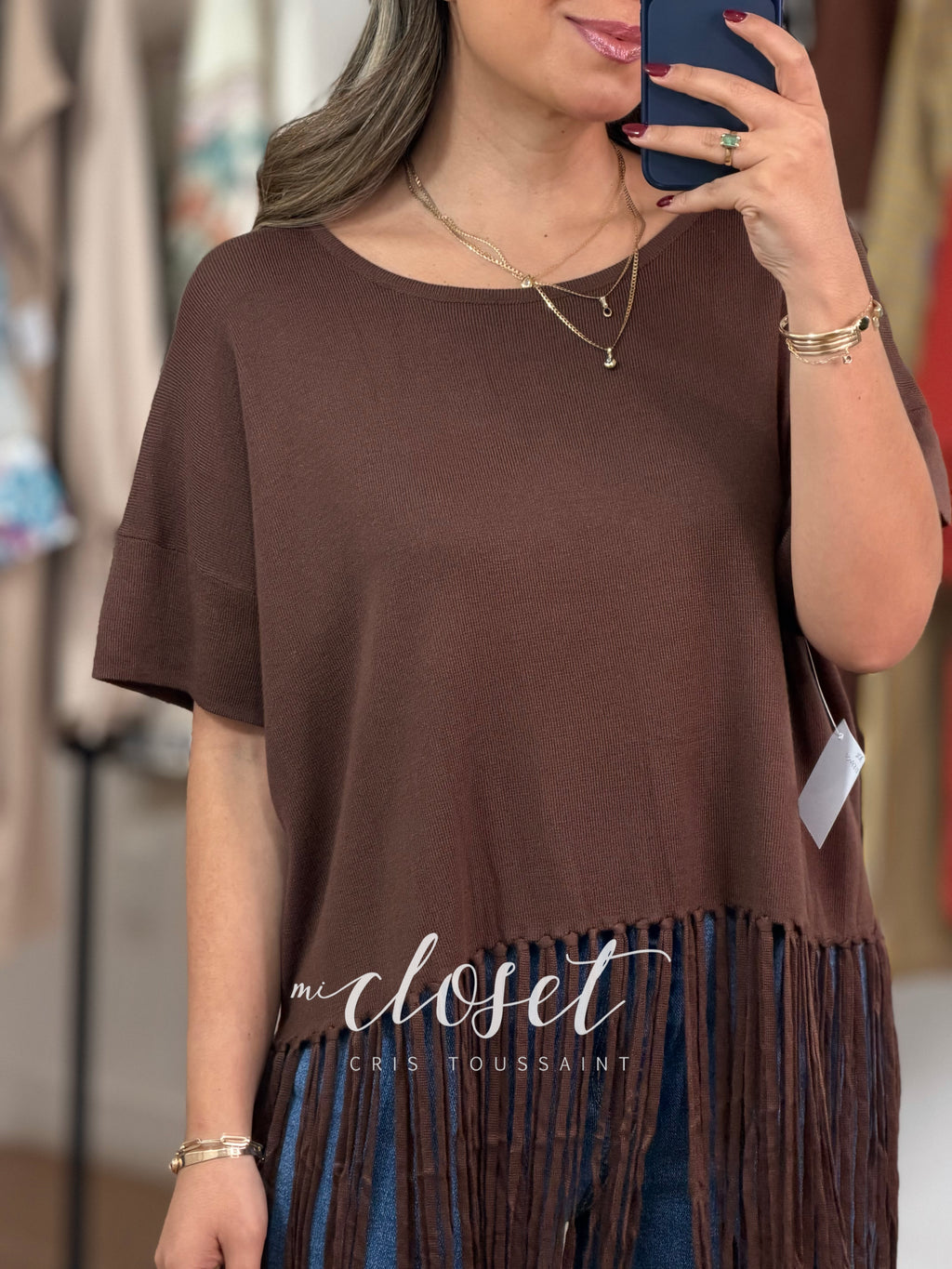 TEESHIRT DE PUNTO CON FLECOS EN PARTE DE ABAJO