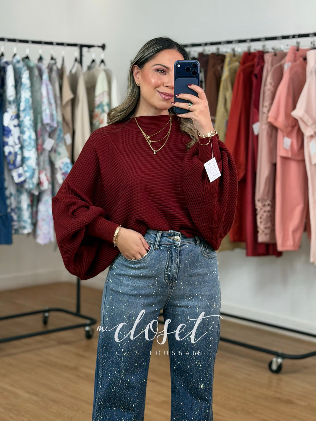 SWEATER MANGA MURCIÉLAGO CON TEXTURA DE LÍNEAS; SÚPER SUAVE