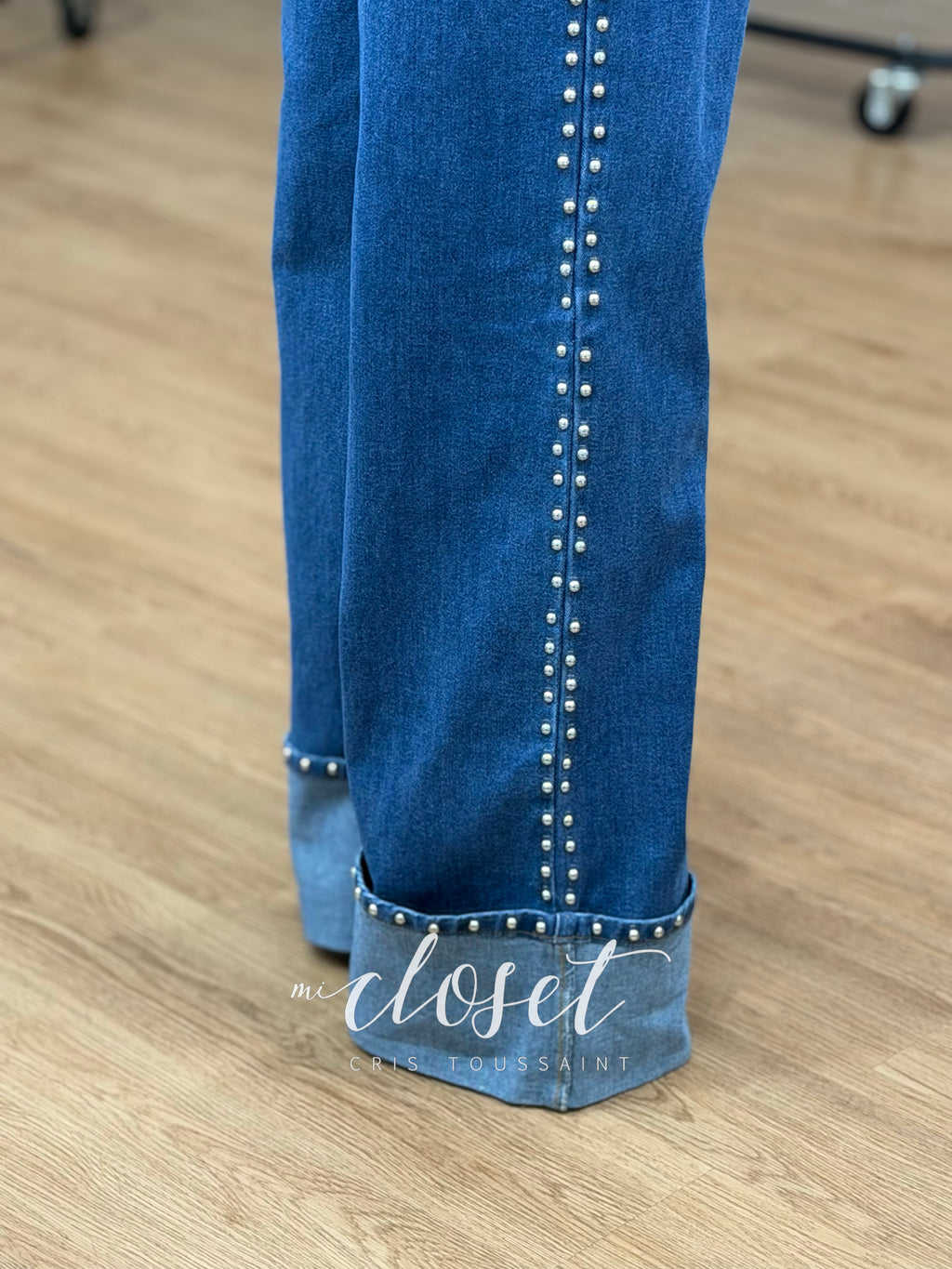 JEANS SÚPER STRETCH CORTE WIDE LEG CON ESTOPEROLES EN COSTADOS, BOLSAS Y DOBLADILLO