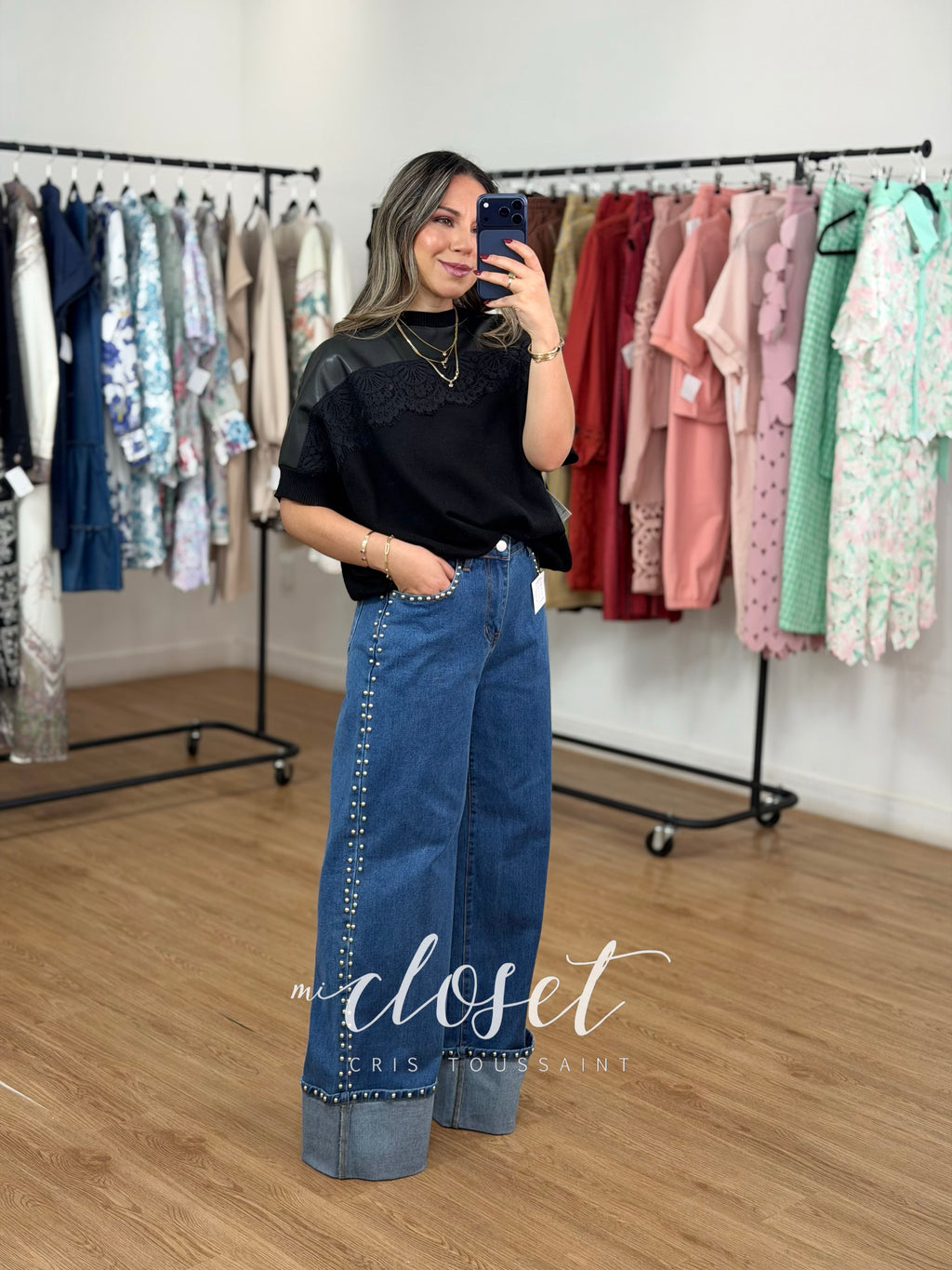 TEESHIRT OVERSIZED DOBLE TEXTURA, CON APLICACIONES DE ENCAJE EN TIPO PIEL