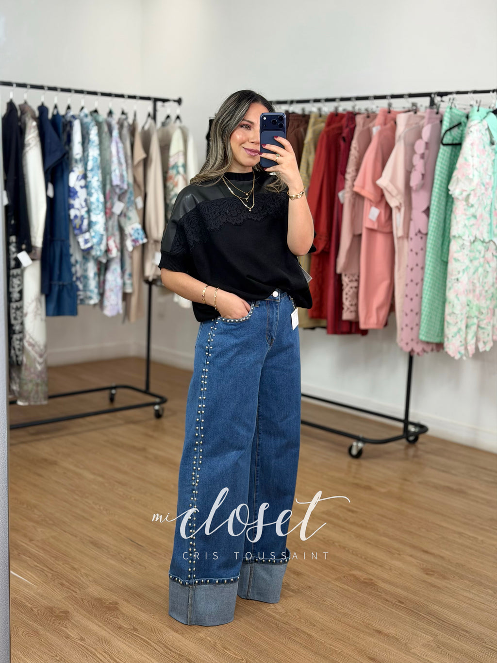 TEESHIRT OVERSIZED DOBLE TEXTURA, CON APLICACIONES DE ENCAJE EN TIPO PIEL