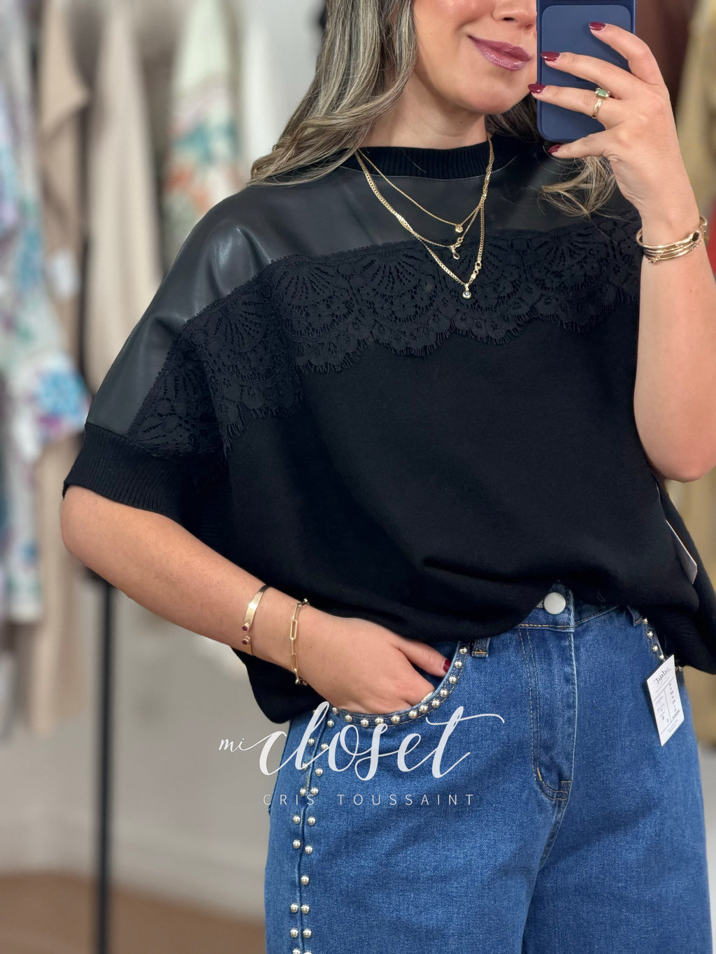 TEESHIRT OVERSIZED DOBLE TEXTURA, CON APLICACIONES DE ENCAJE EN TIPO PIEL