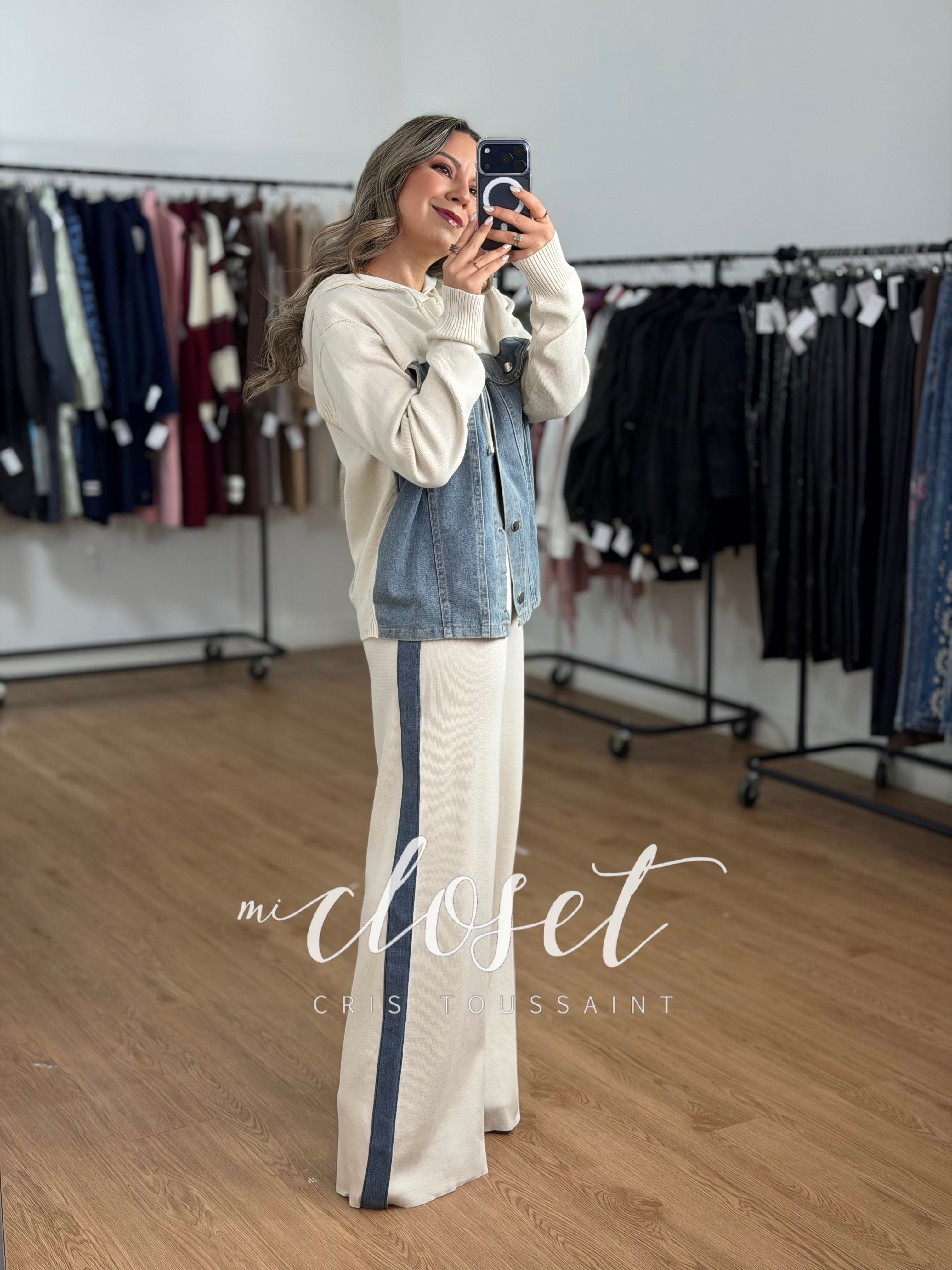 CONJUNTO DE PANTS Y HOODIE CON GORRO DOBLE TEXTURA