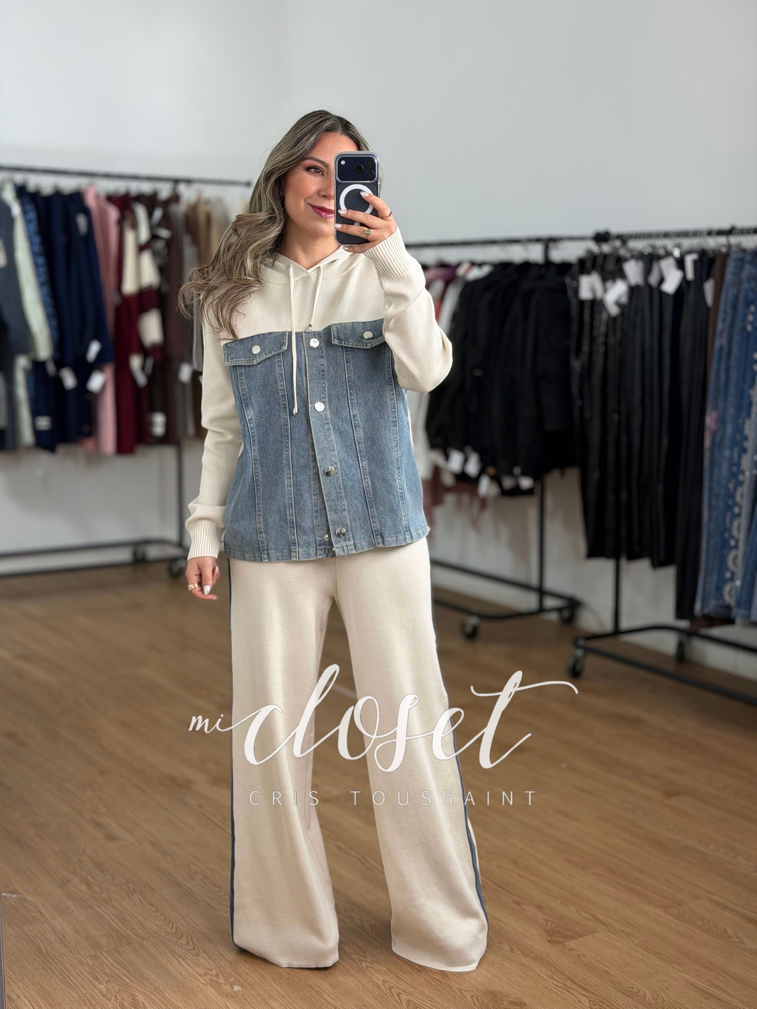 CONJUNTO DE PANTS Y HOODIE CON GORRO DOBLE TEXTURA