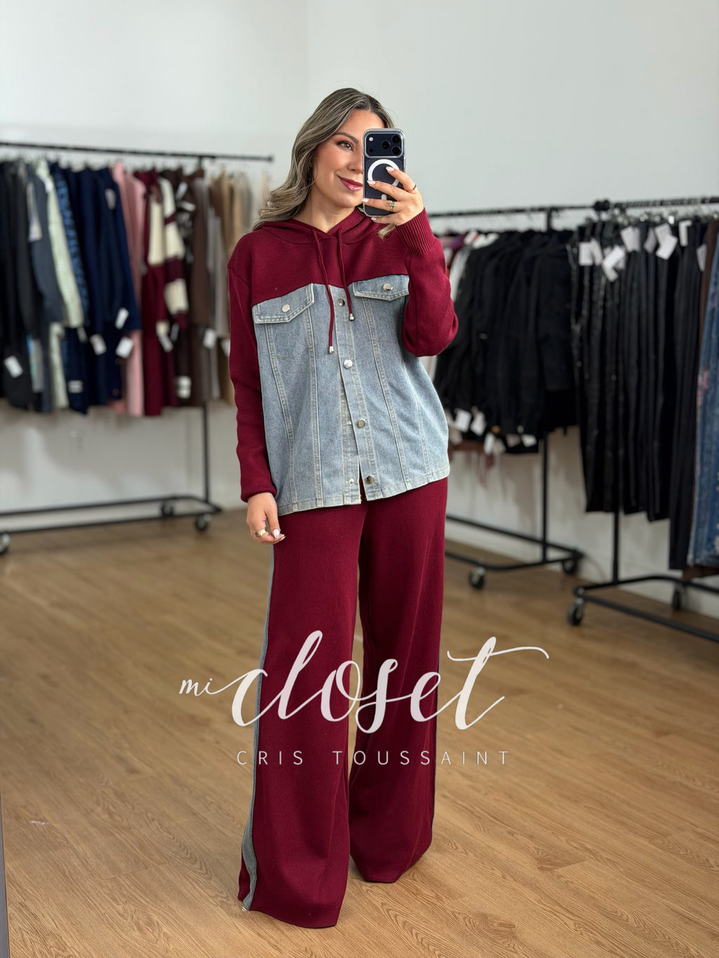 CONJUNTO DE PANTS Y HOODIE CON GORRO DOBLE TEXTURA