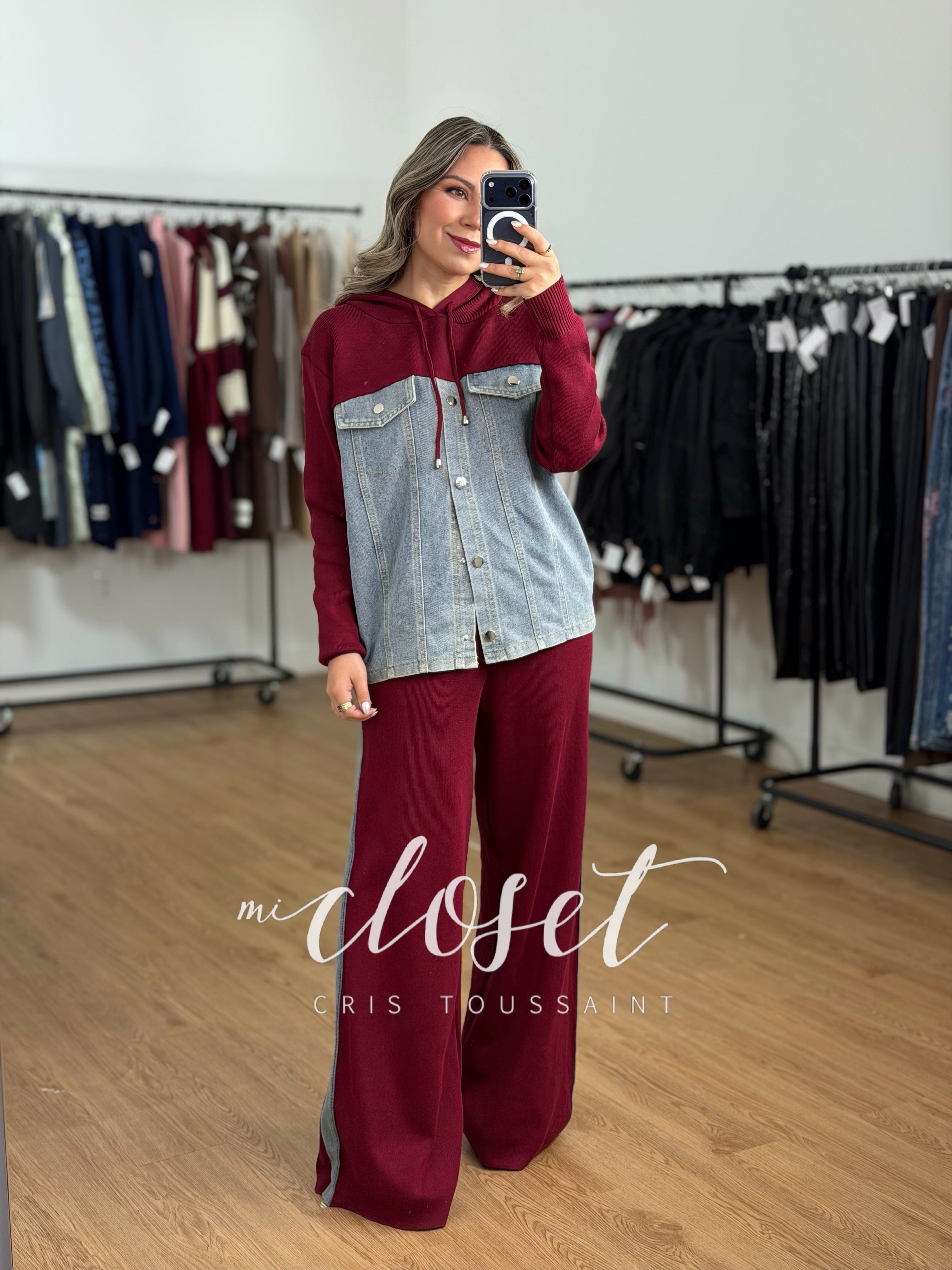 CONJUNTO DE PANTS Y HOODIE CON GORRO DOBLE TEXTURA