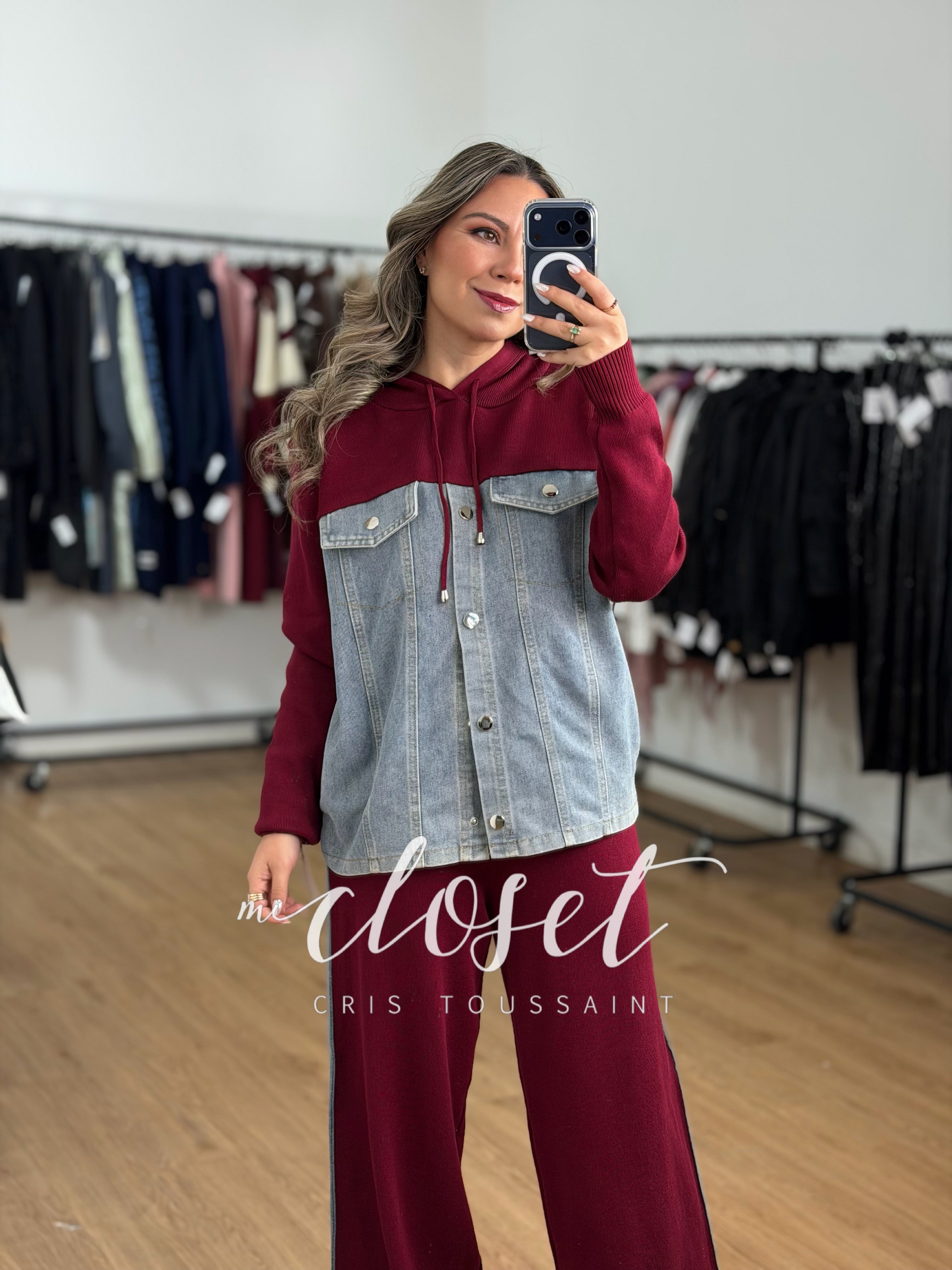 CONJUNTO DE PANTS Y HOODIE CON GORRO DOBLE TEXTURA
