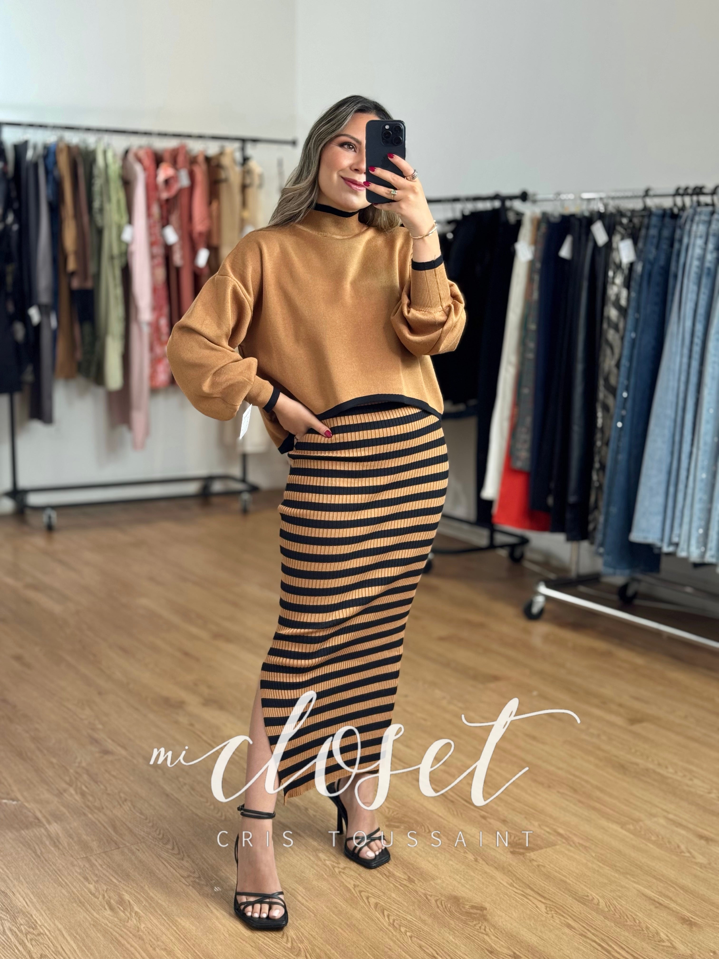 CONJUNTO DE VESTIDO CON SWEATER