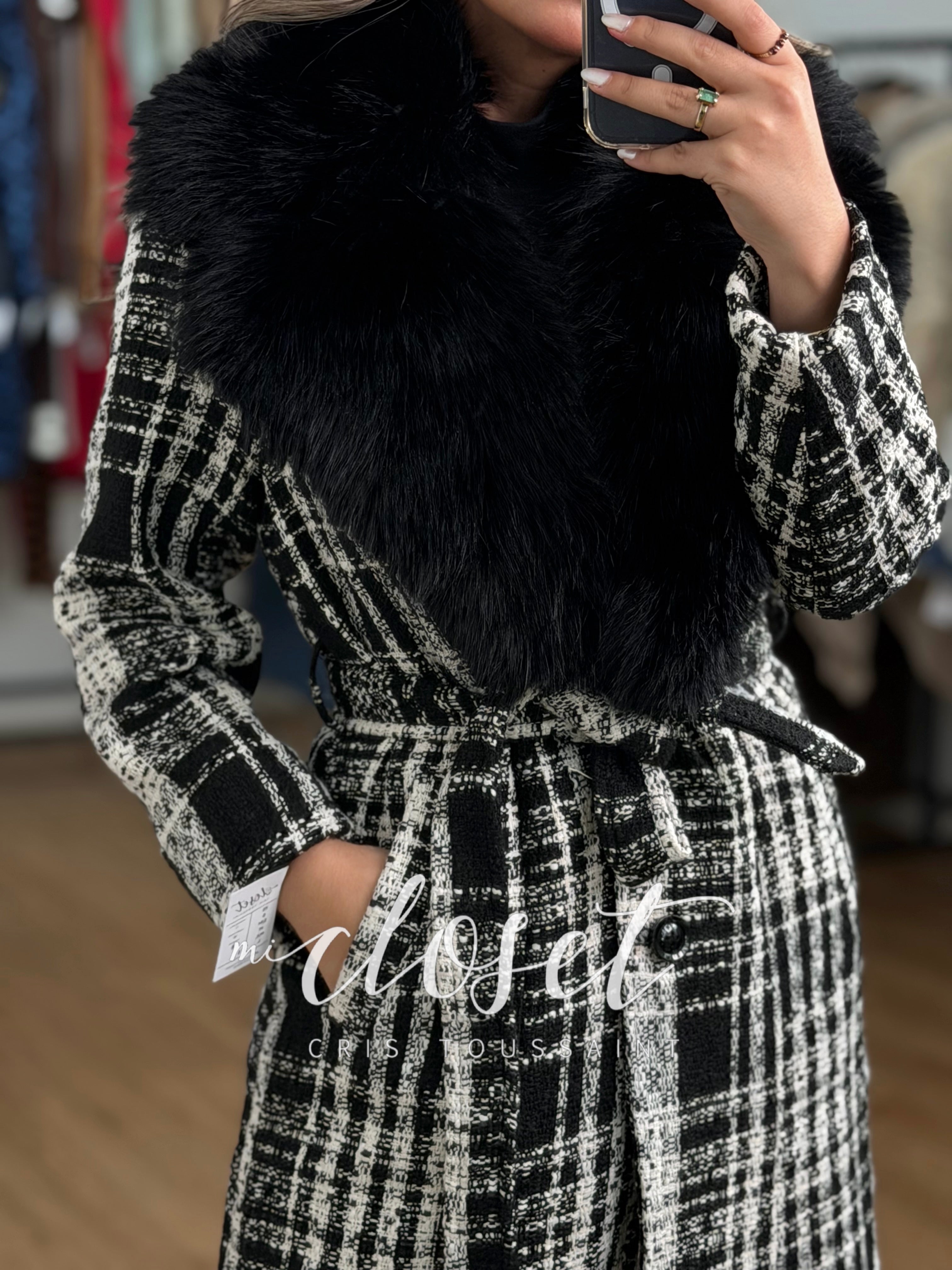 ABRIGO LARGO TIPO TWEED CON PELUCHE DESMONTABLE