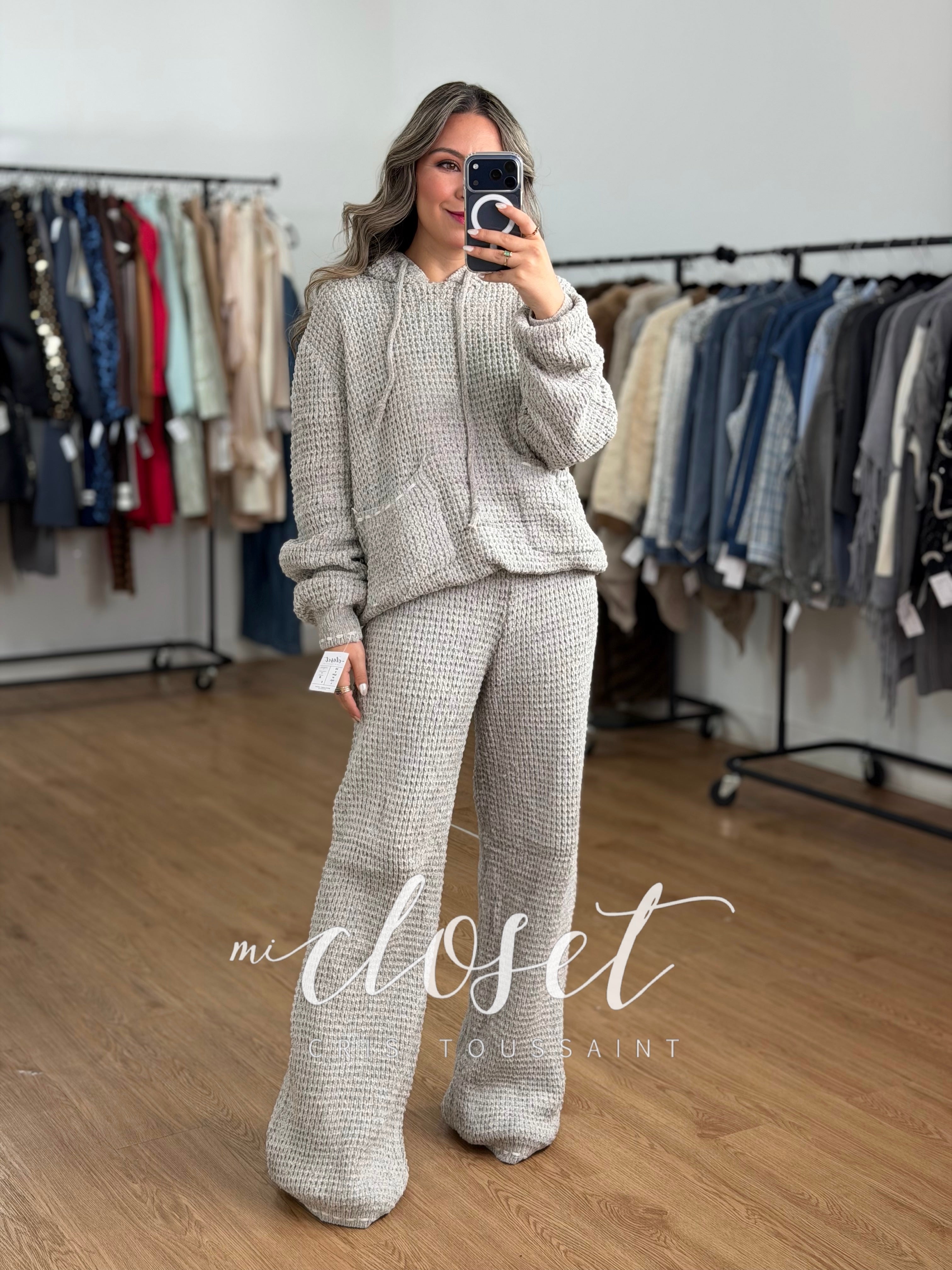 CONJUNTO DE PANTS (HOODIE CON GORRO) SÚPER SUAVE, CALIENTITO