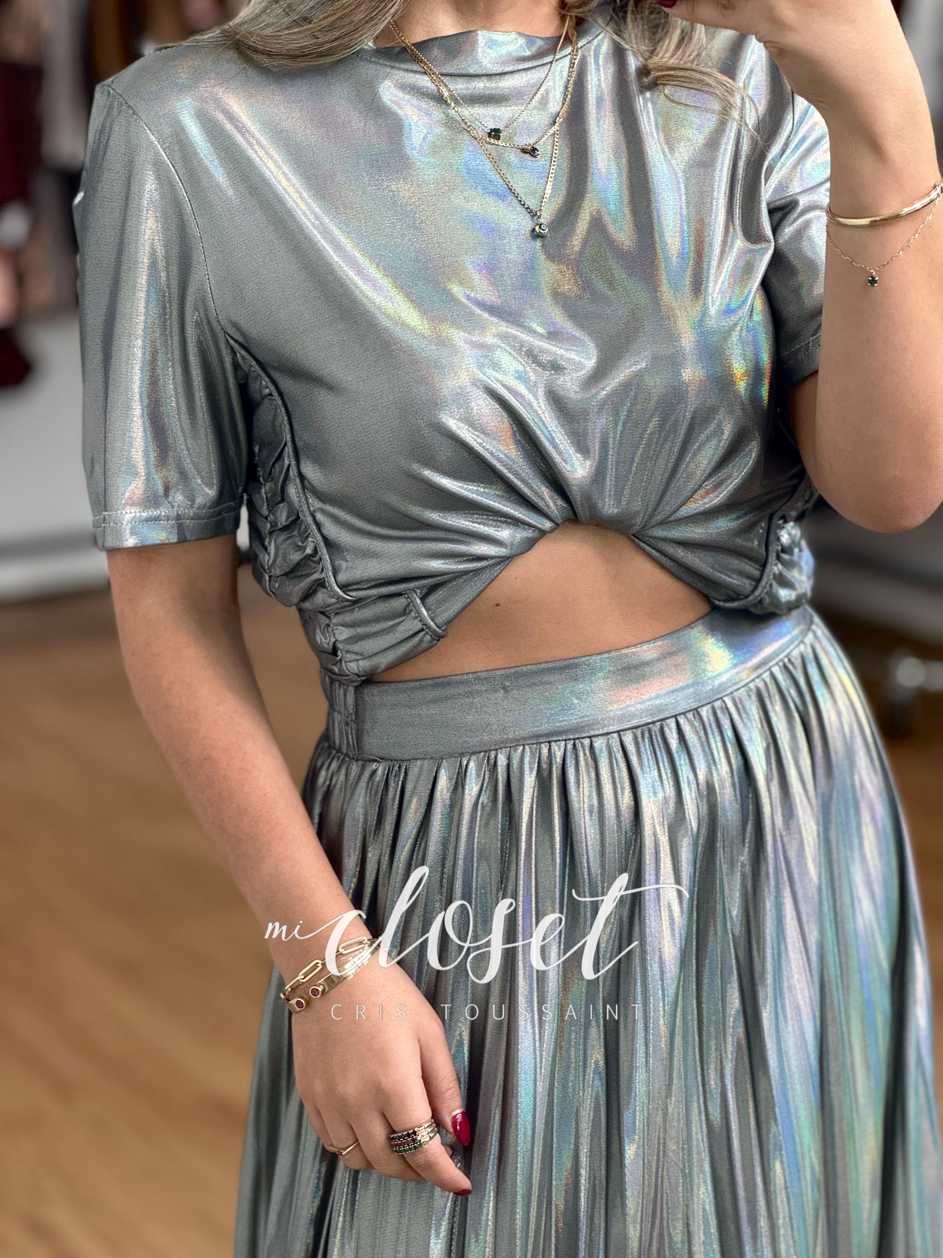 CONJUNTO TORNASOL TABLEADO CON TEESHIRT CON DETALLE PLISADO EN COSTADO