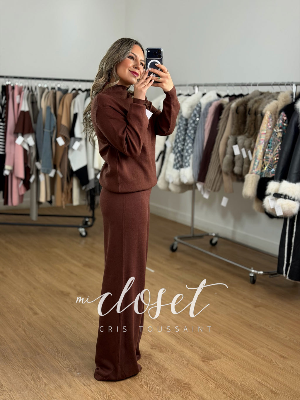 CONJUNTO BÁSICO CON CUELLO DE TORTUGA SÚPER CALIENTITO (PANTALÓN LARGO Y AMPLIO)