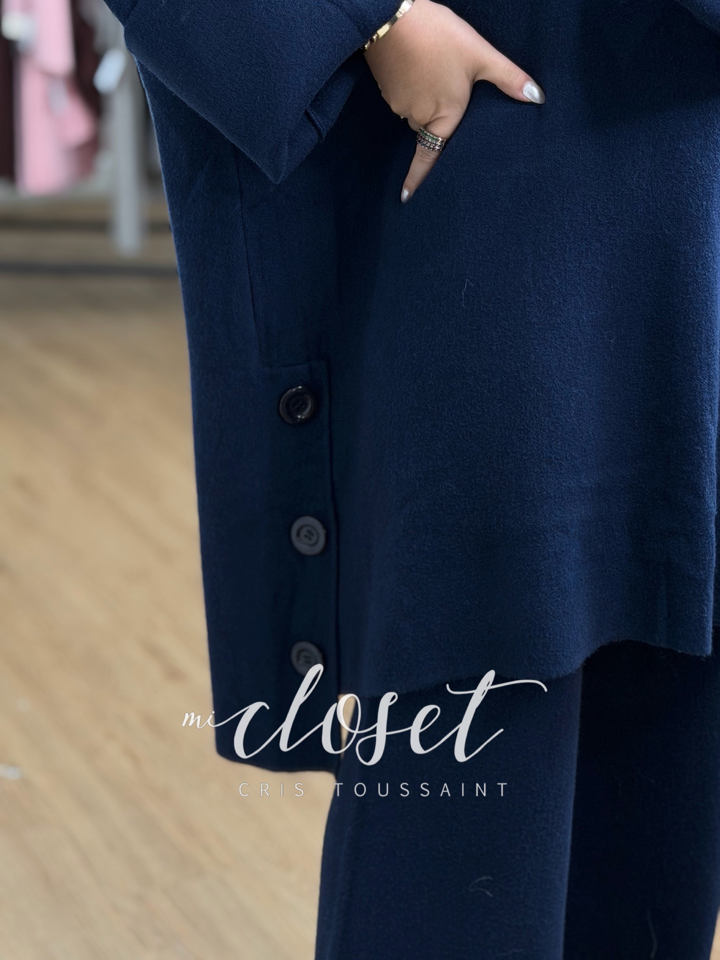 CONJUNTO DE PANTS CON SWEATER LARGO (OVERSIZED) BOTONES EN COSTADOS