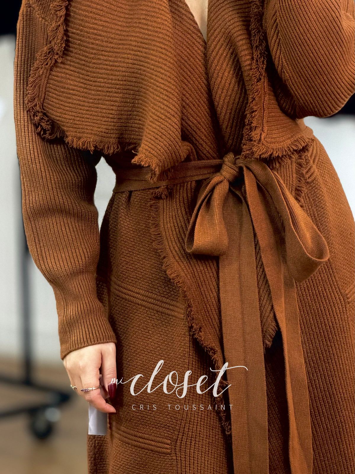 MAXI SWEATER CON CINTA AJUSTABLE, SÚPER SUAVE, CON TEXTURA, GRUESO
