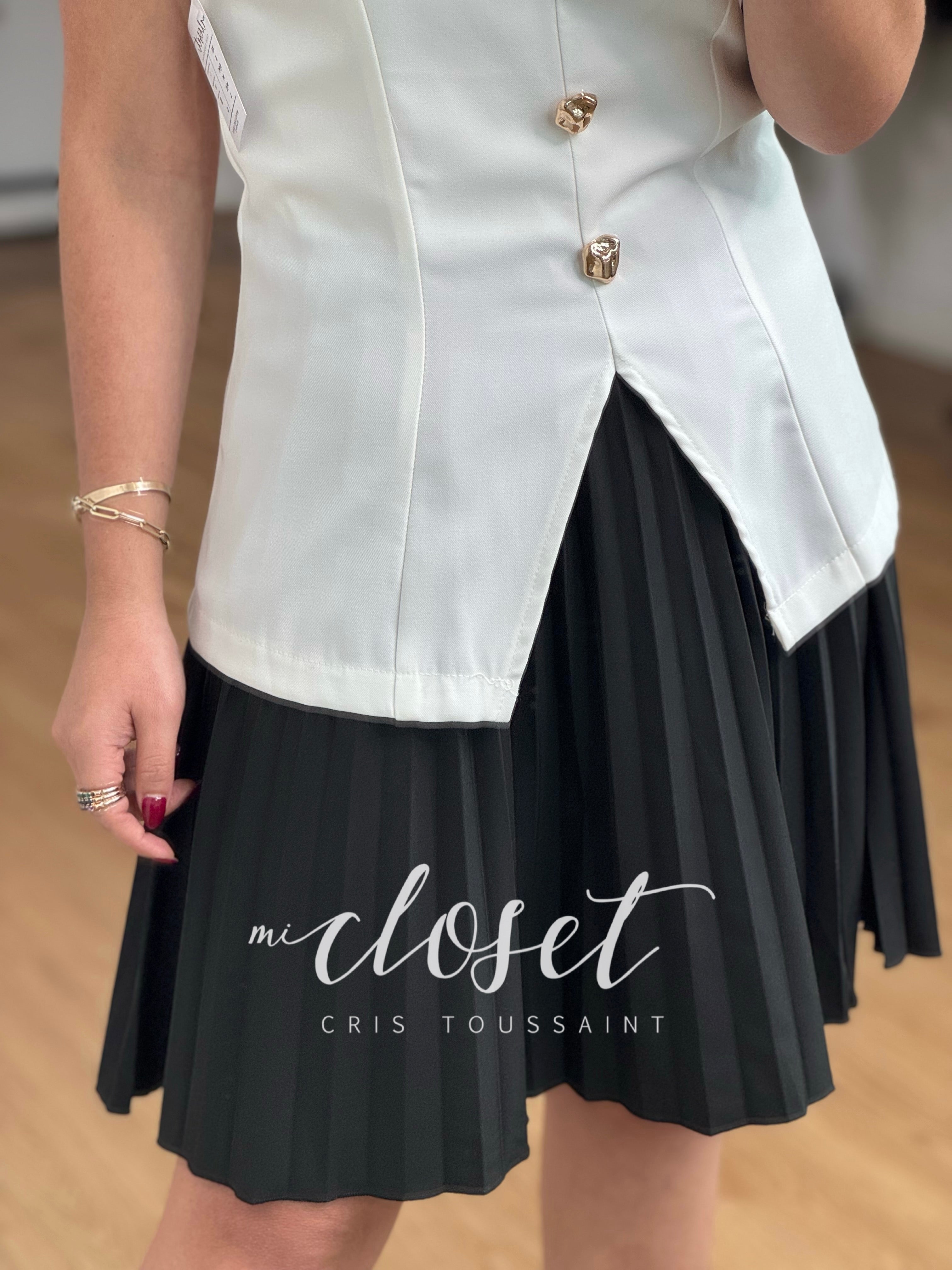 VESTIDO CON CHALECO ADHERIDO
