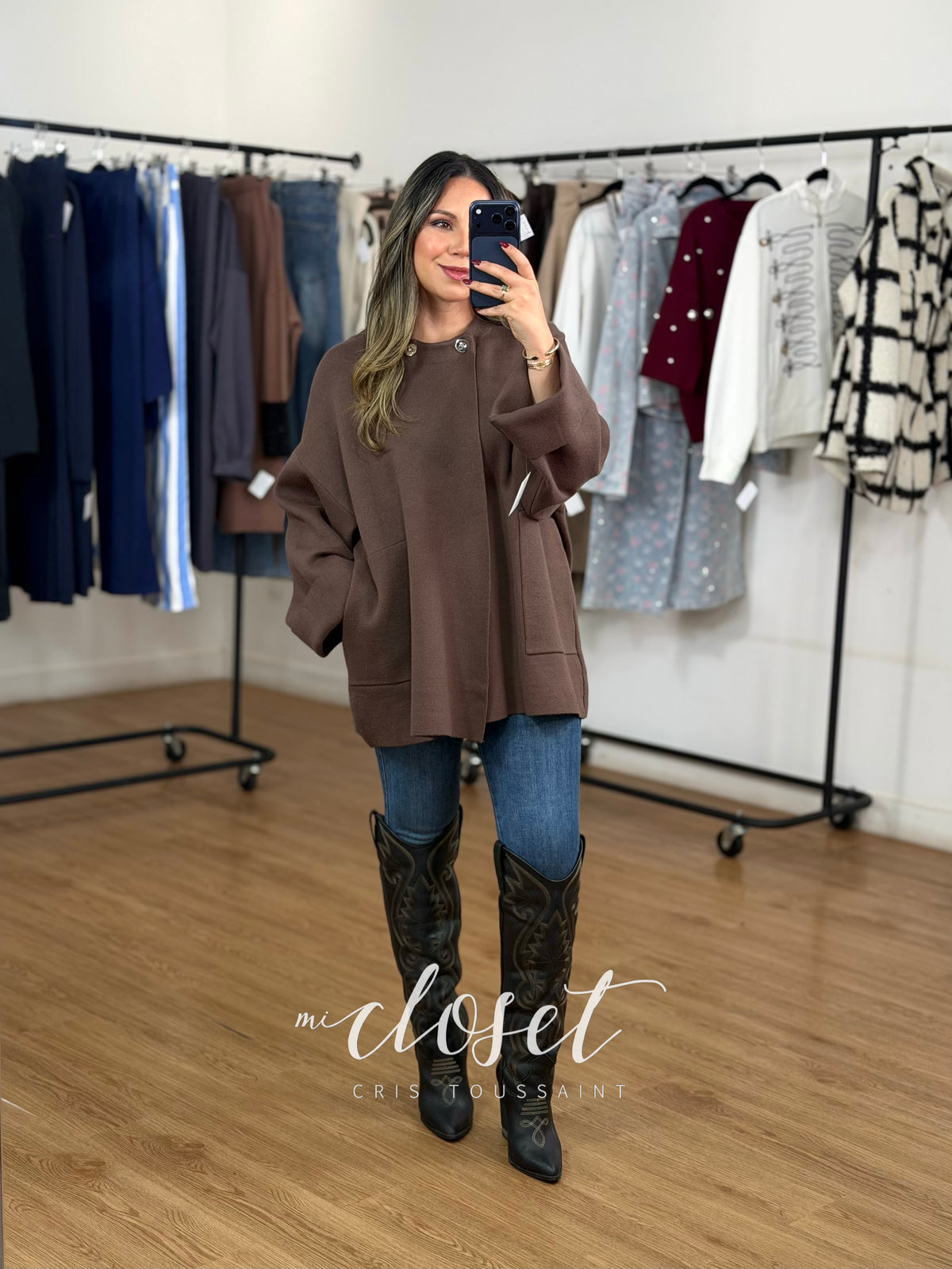 SWEATER TIPO CAPA OVERSIZED MANGA ANCHA (LARGA) CON BORDES EN CUELLO